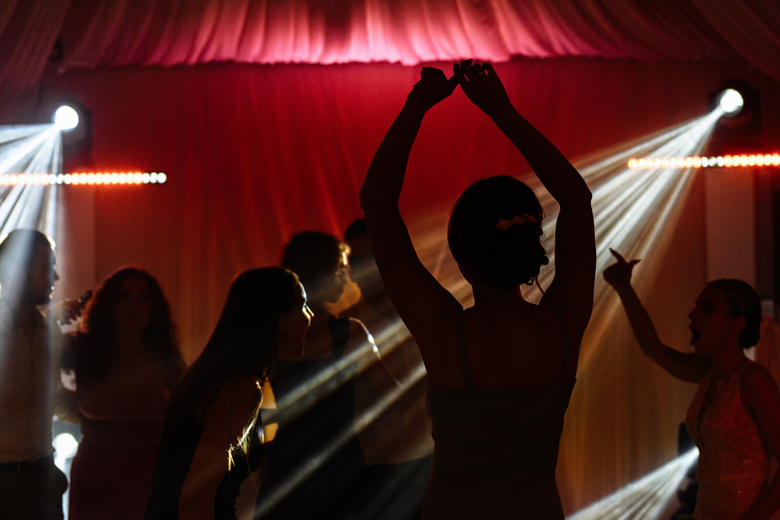 Альберт и&nbsp;Диана Zakolcovo Vtb