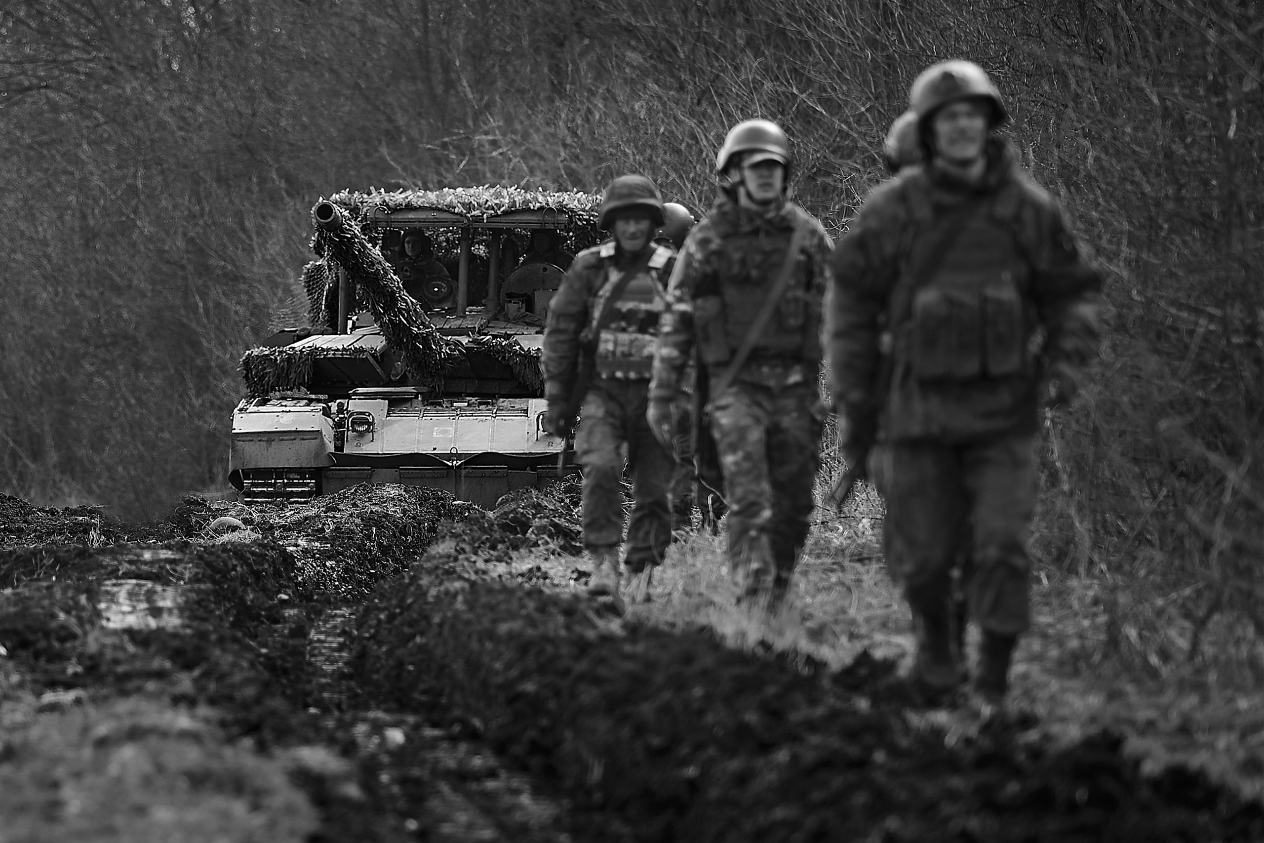 EMELYAN|Военный фотограф Артур Емельянов