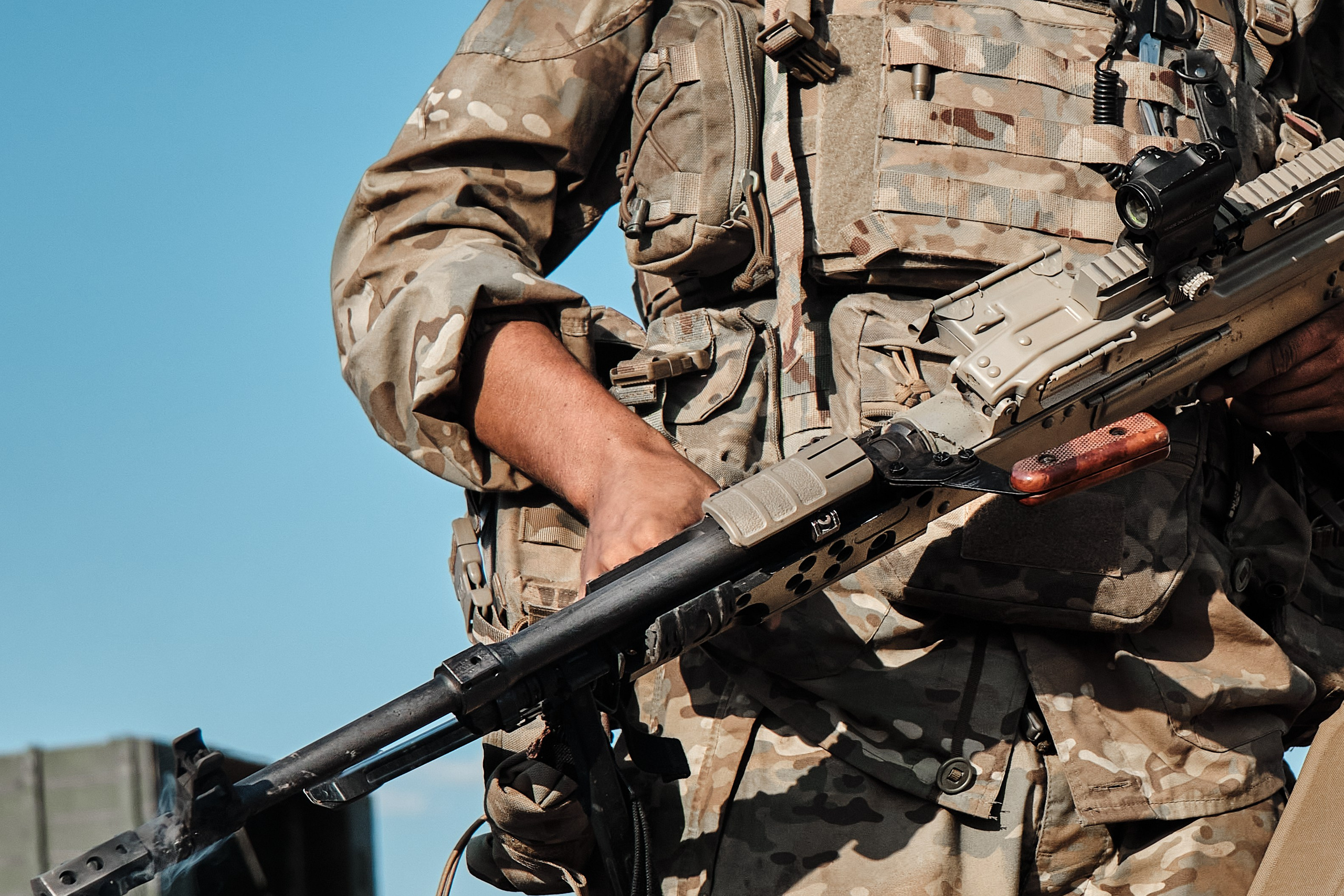 EMELYAN|Военный фотограф Артур Емельянов