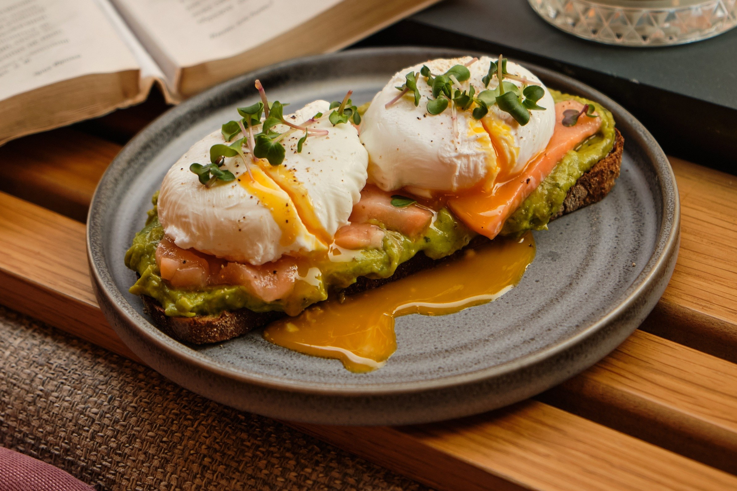 Это по любви