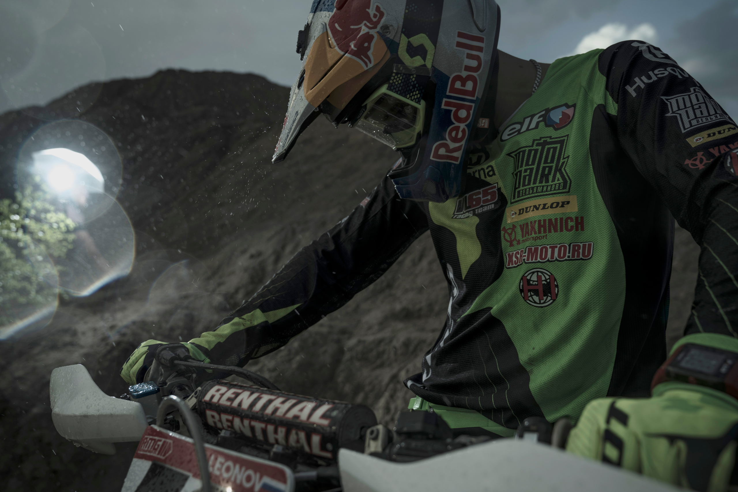 Портфолио мотоциклиста Давида Леонова