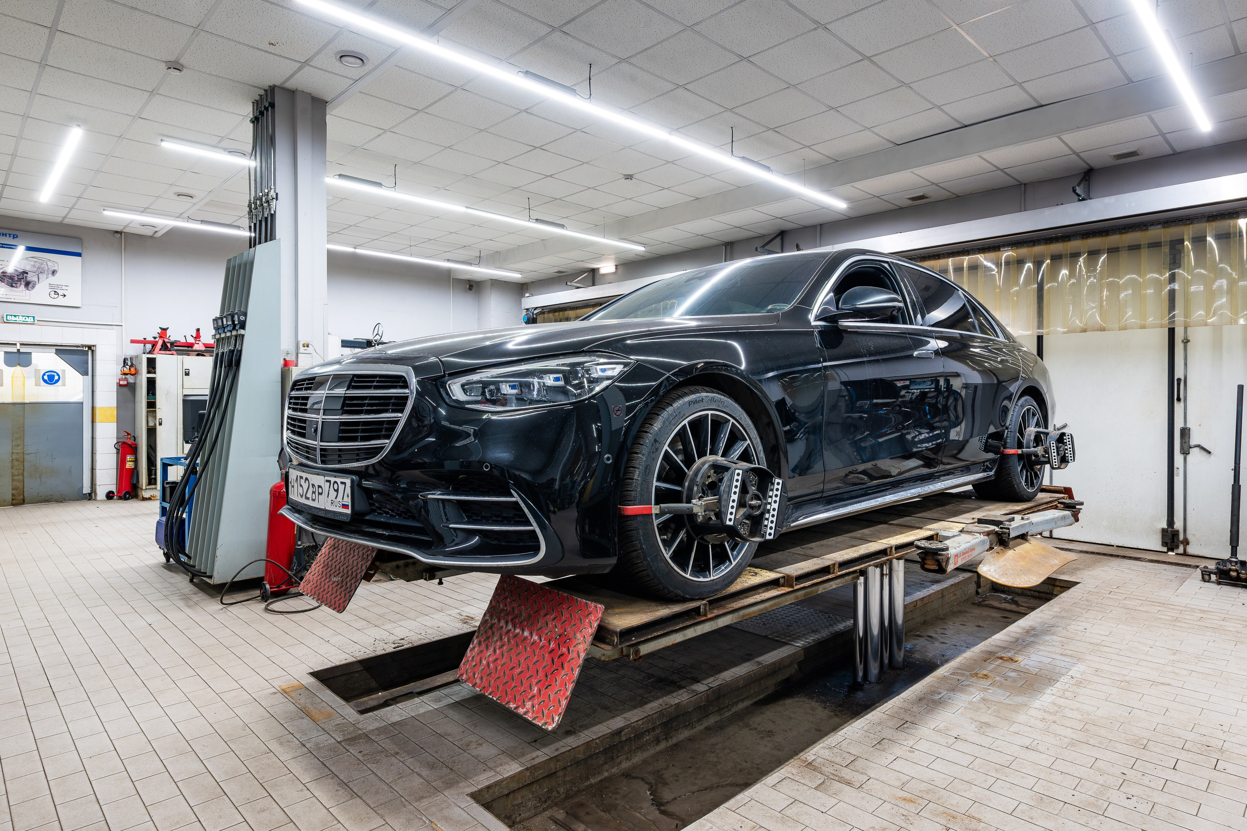 Интерьерная фотосъёмка&nbsp;— СТО / Коммерческая недвижимость в&nbsp;Москве