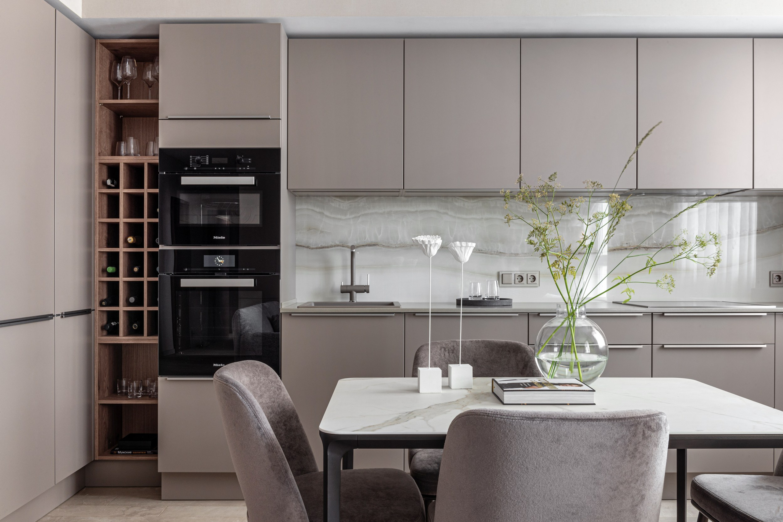 IZMAYLOVSKIY (реализация)