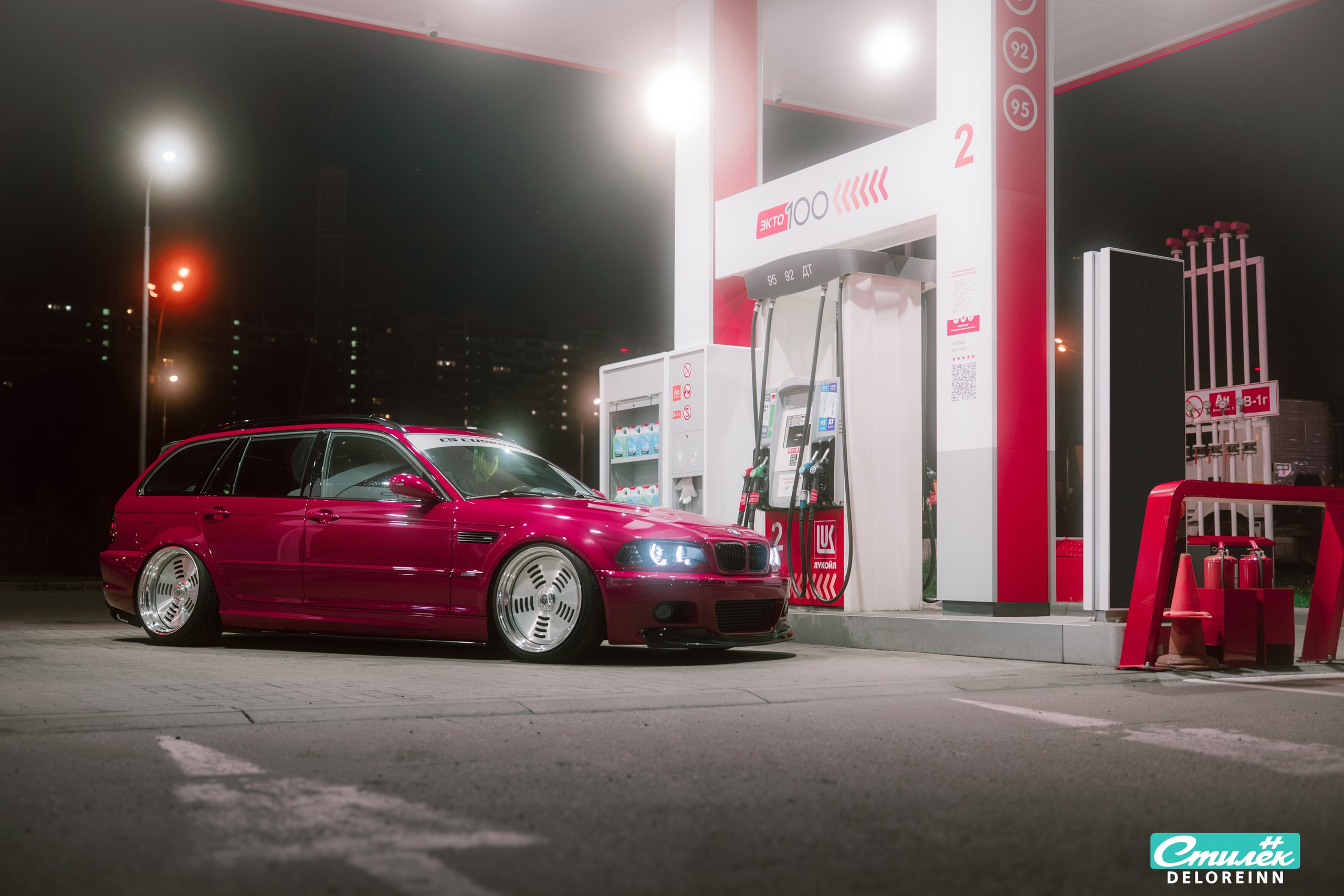 Pink BMW E46 Touring from Finland