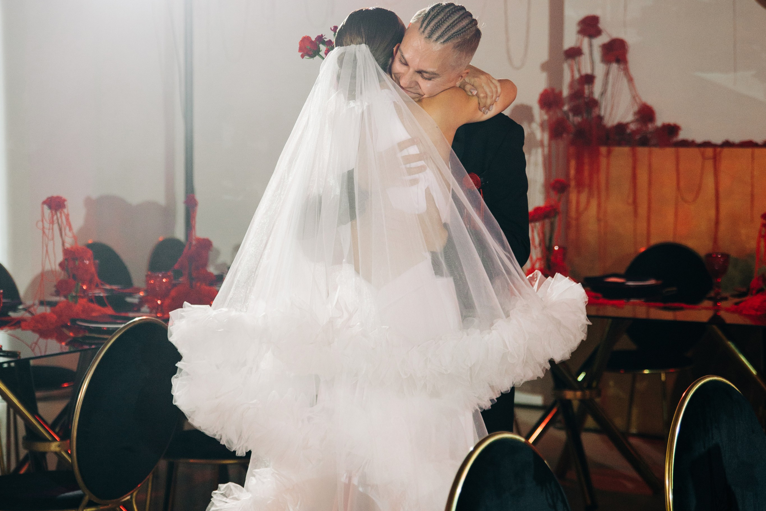 Нет, не случайно!