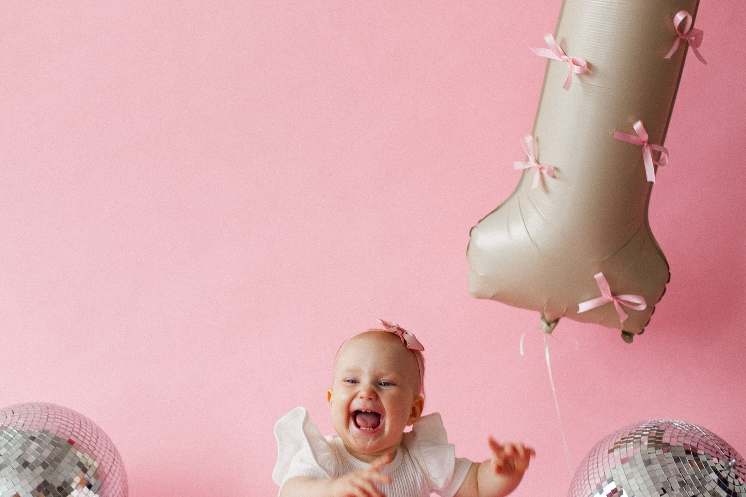 Моменты которые греют… Годик Вере