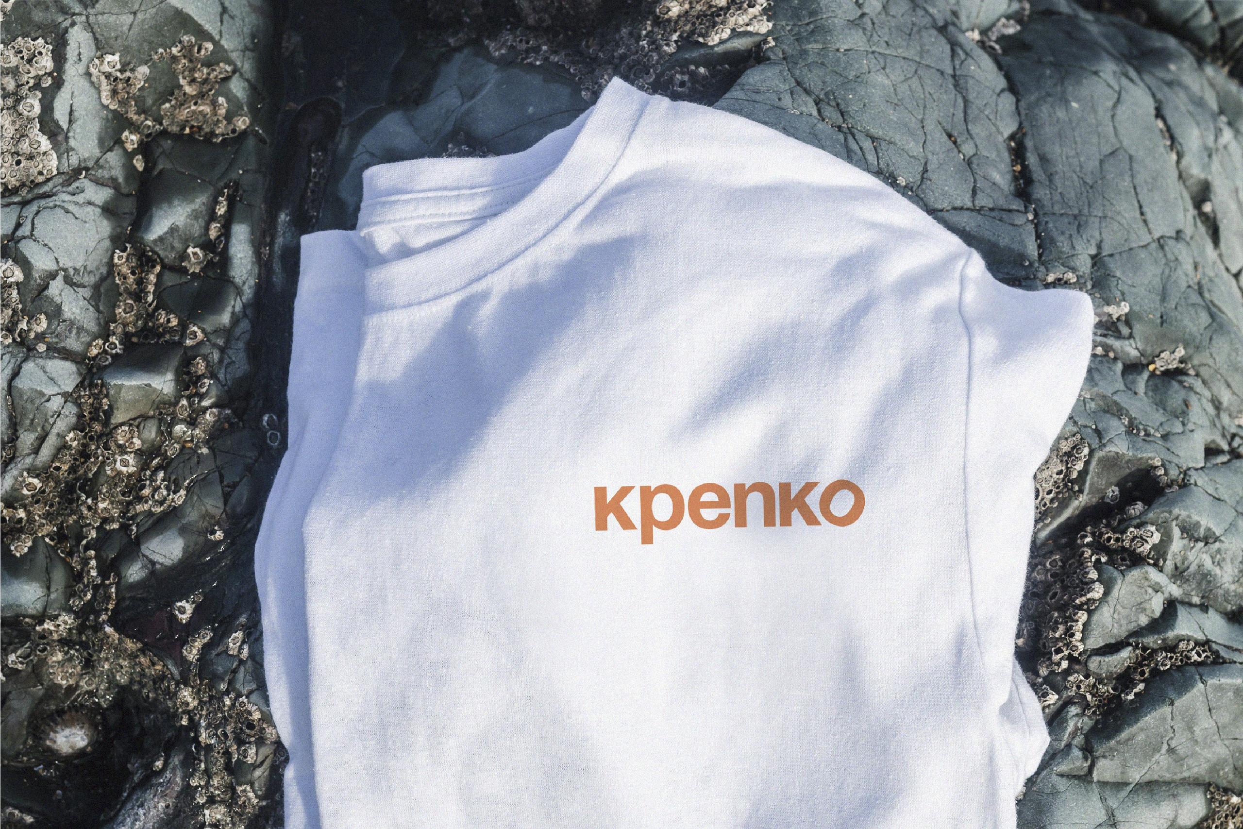 КРЕПКО | Студия маникюра. ANNSOUL — графический и brand — дизайнер