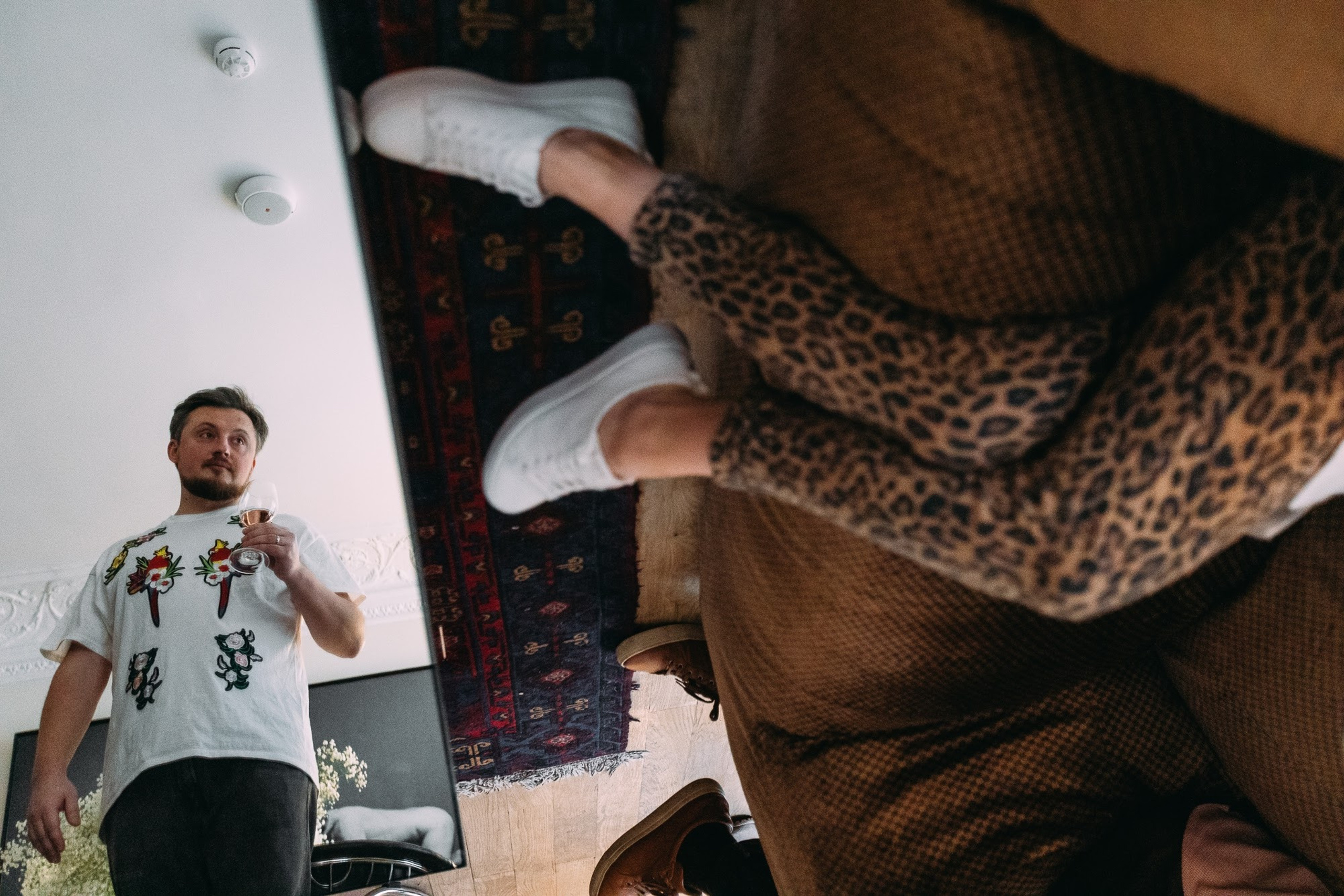 Москва. Вечер. Красные стены