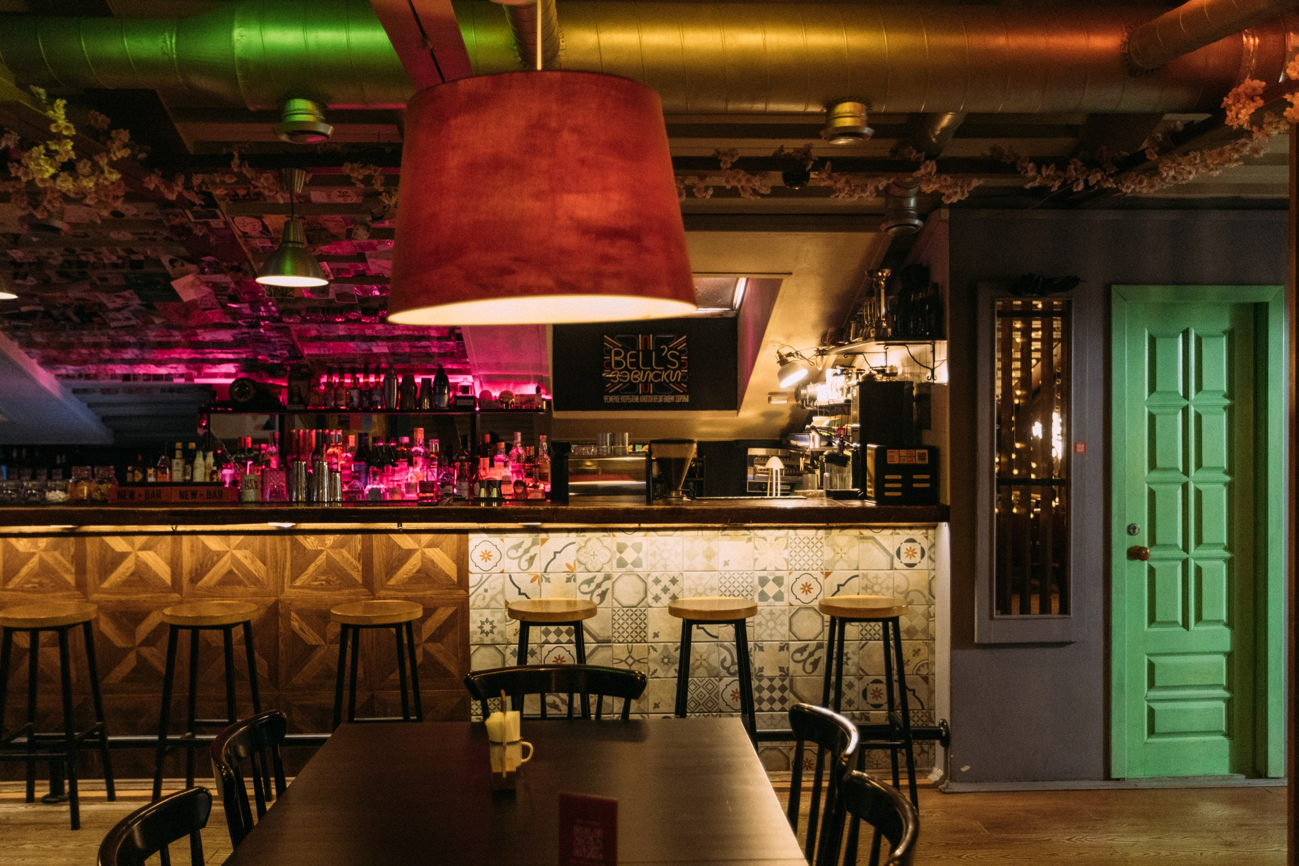 Нью Бар. Интерьер