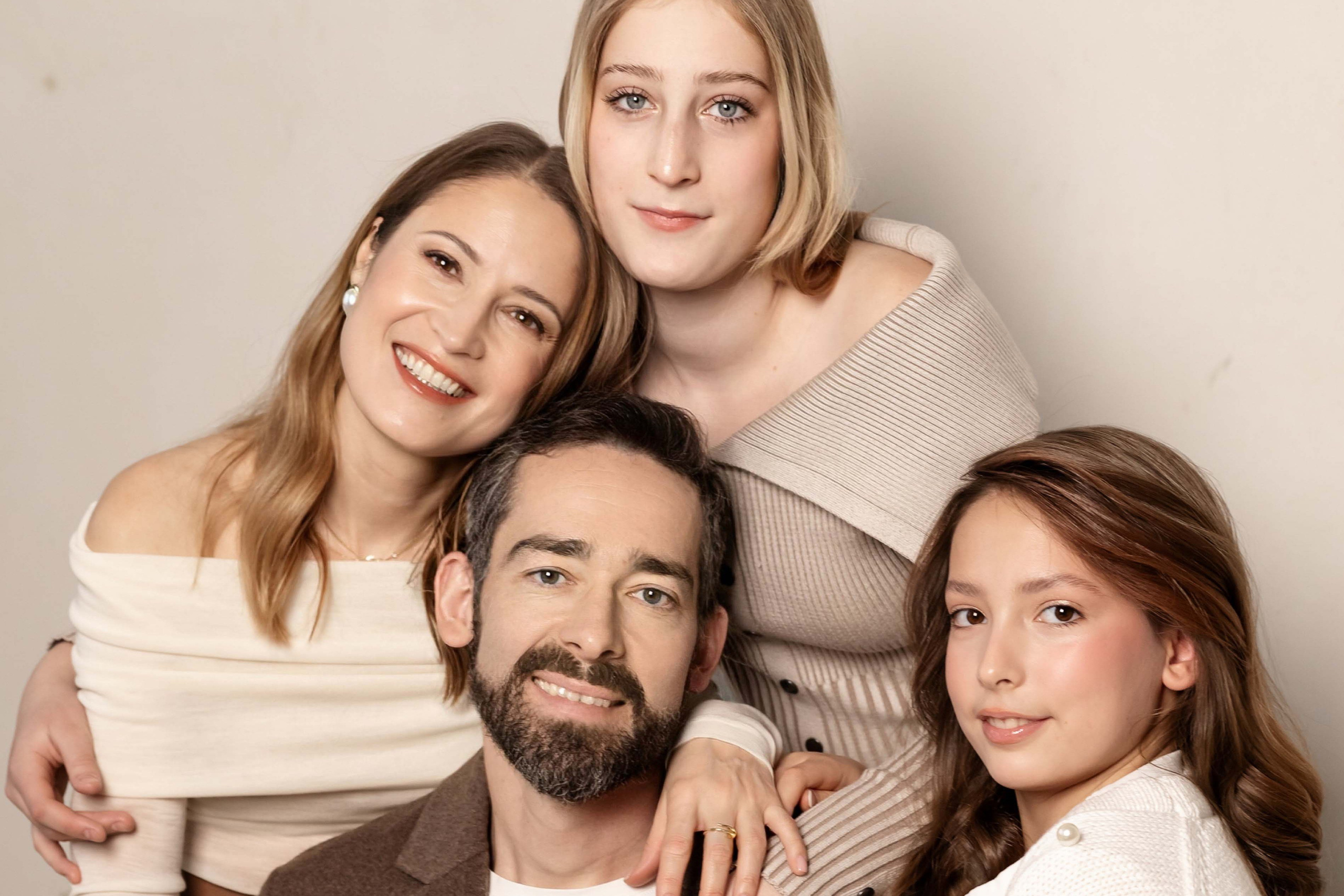 Анна, Никита и дочери