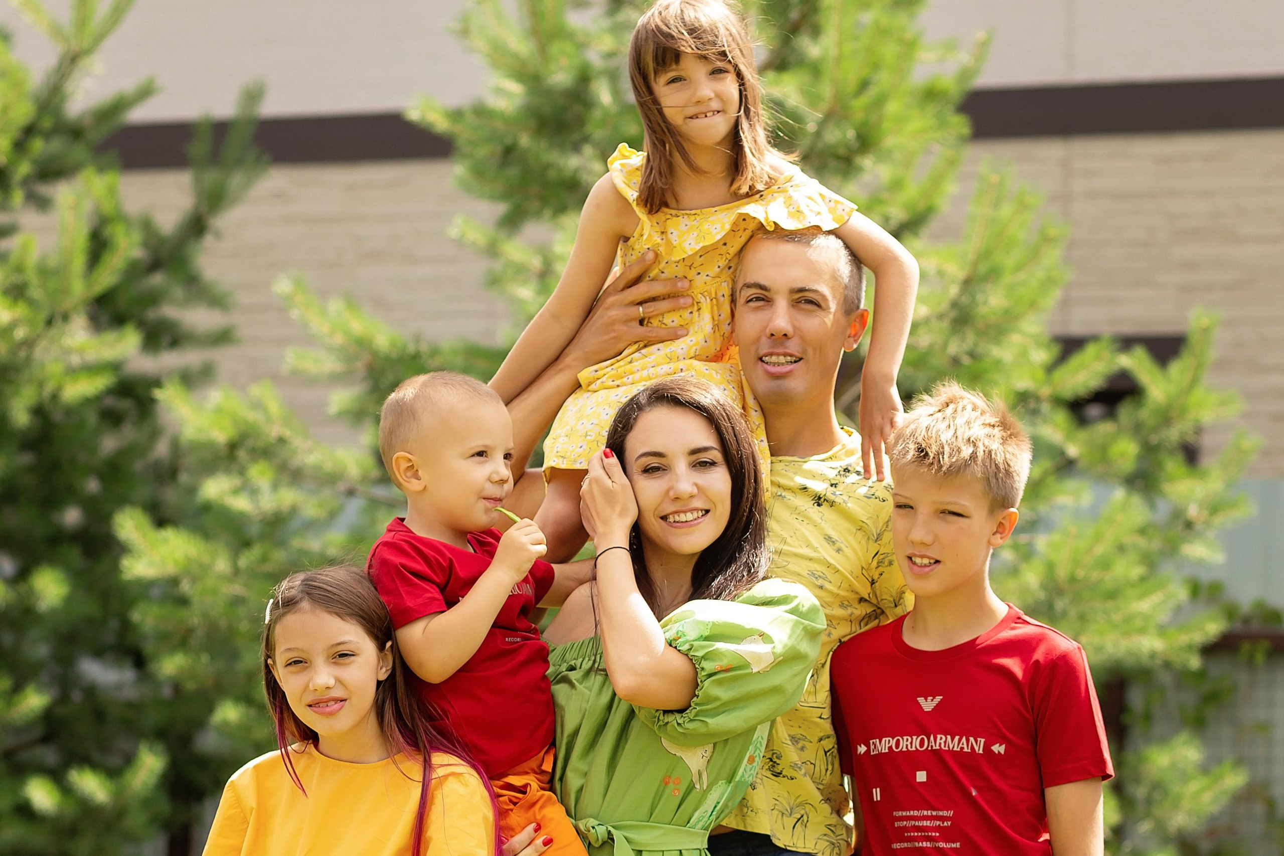 Елена и семья