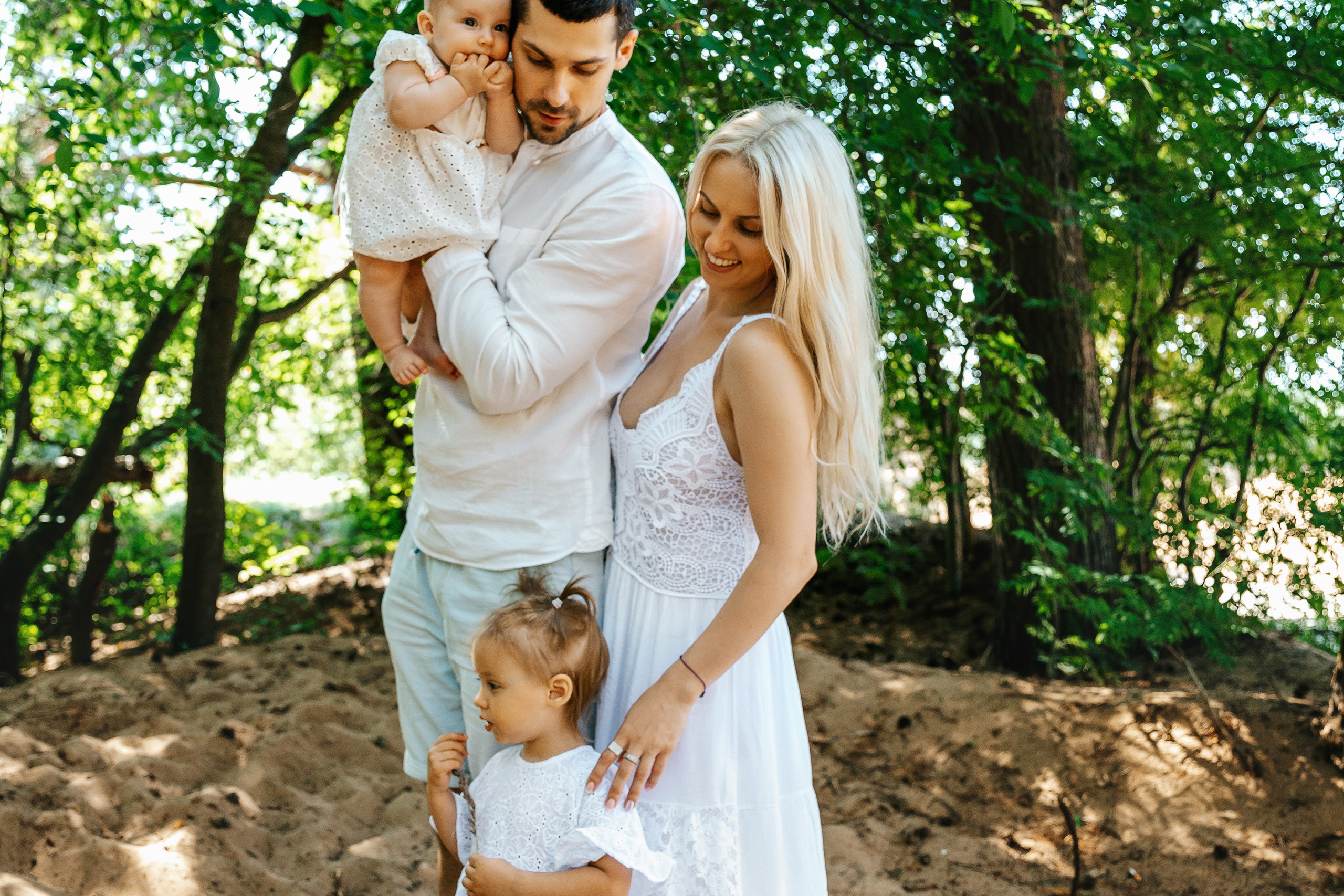 Фотопрогулка на Финском заливе. Александр, Таня, Оливия и Тая