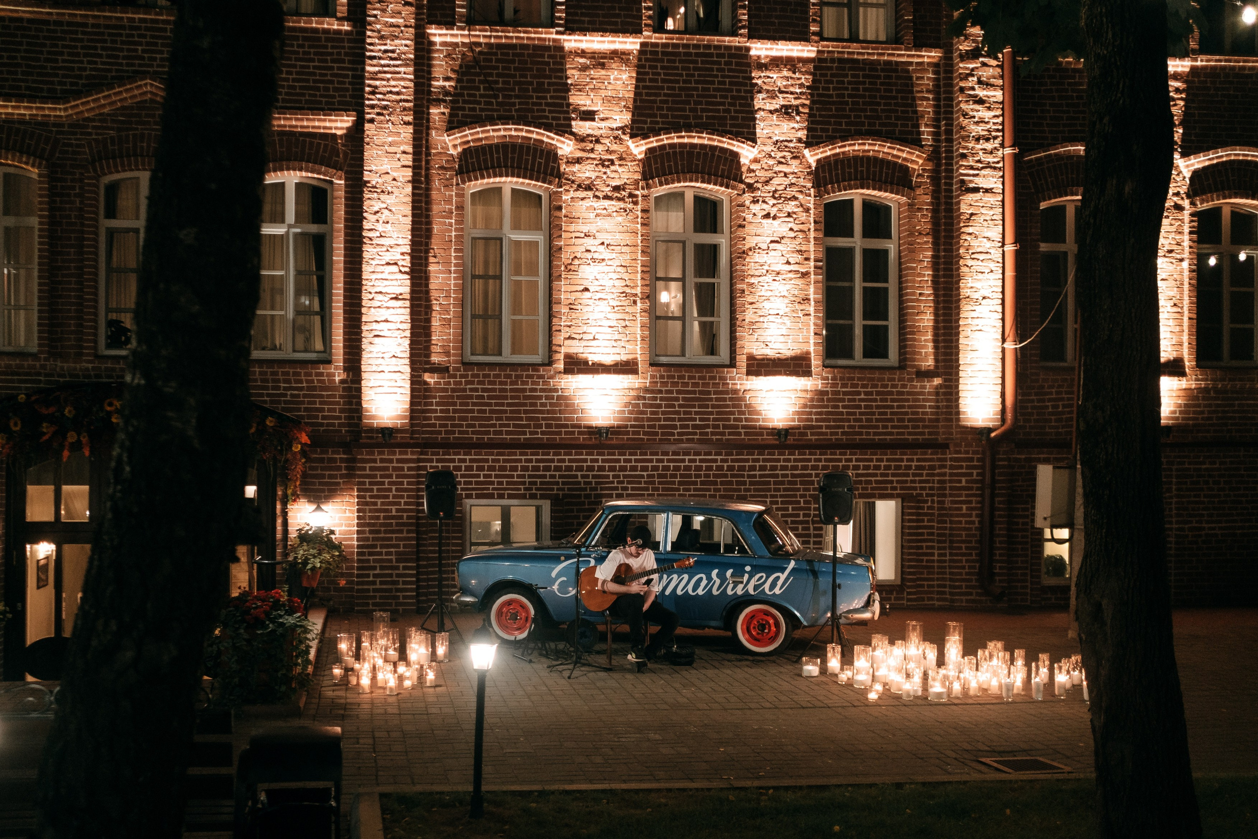 Уютный вечер близких