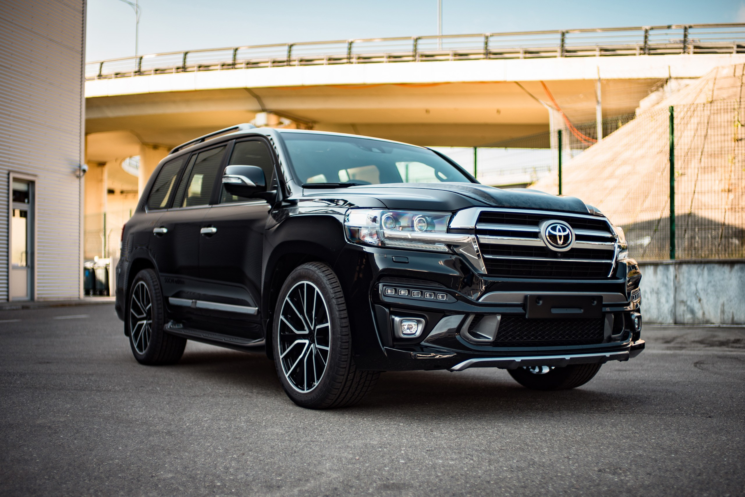 Тюнинг Toyota Land Cruiser 200