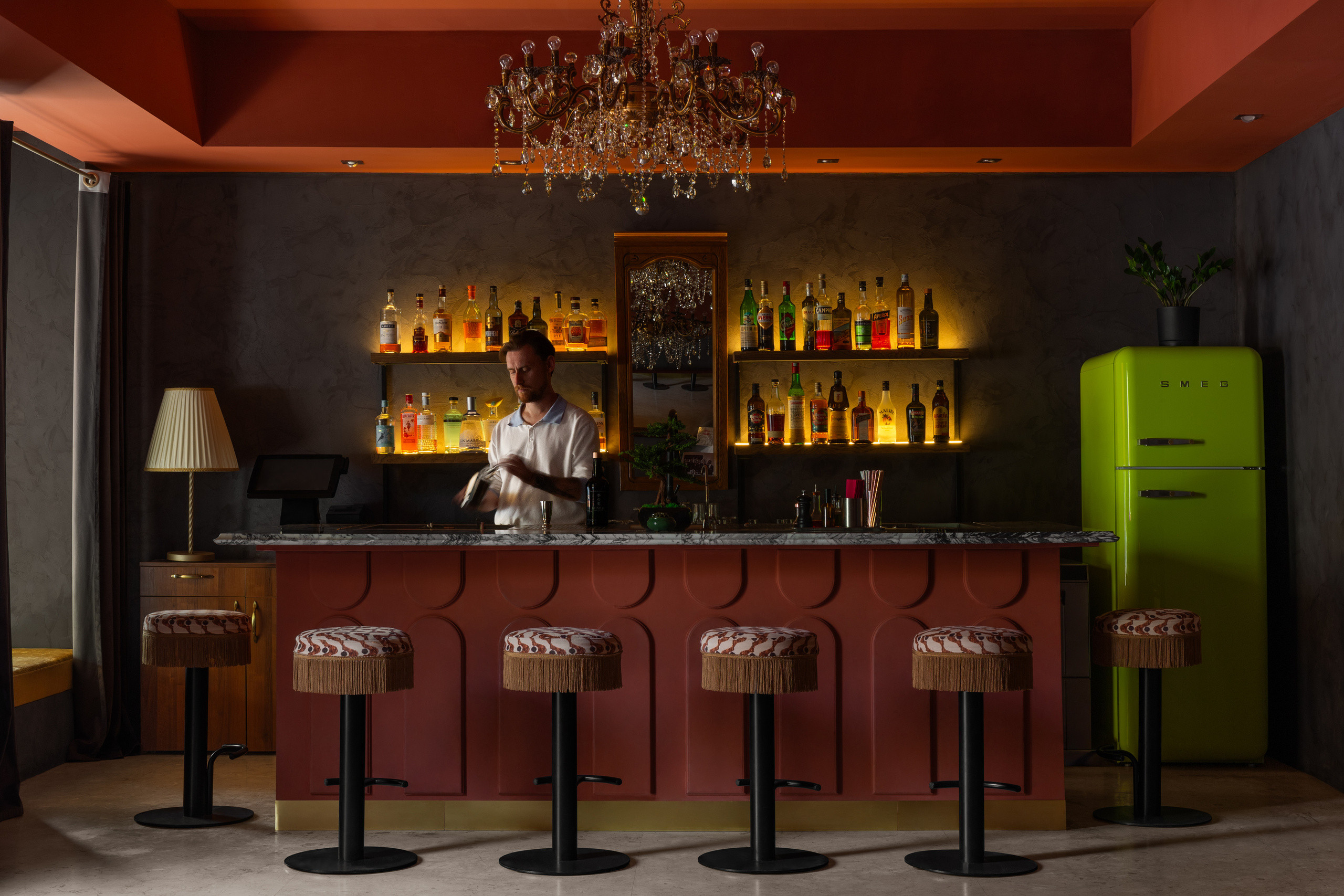 French 42 — First Gin Bar