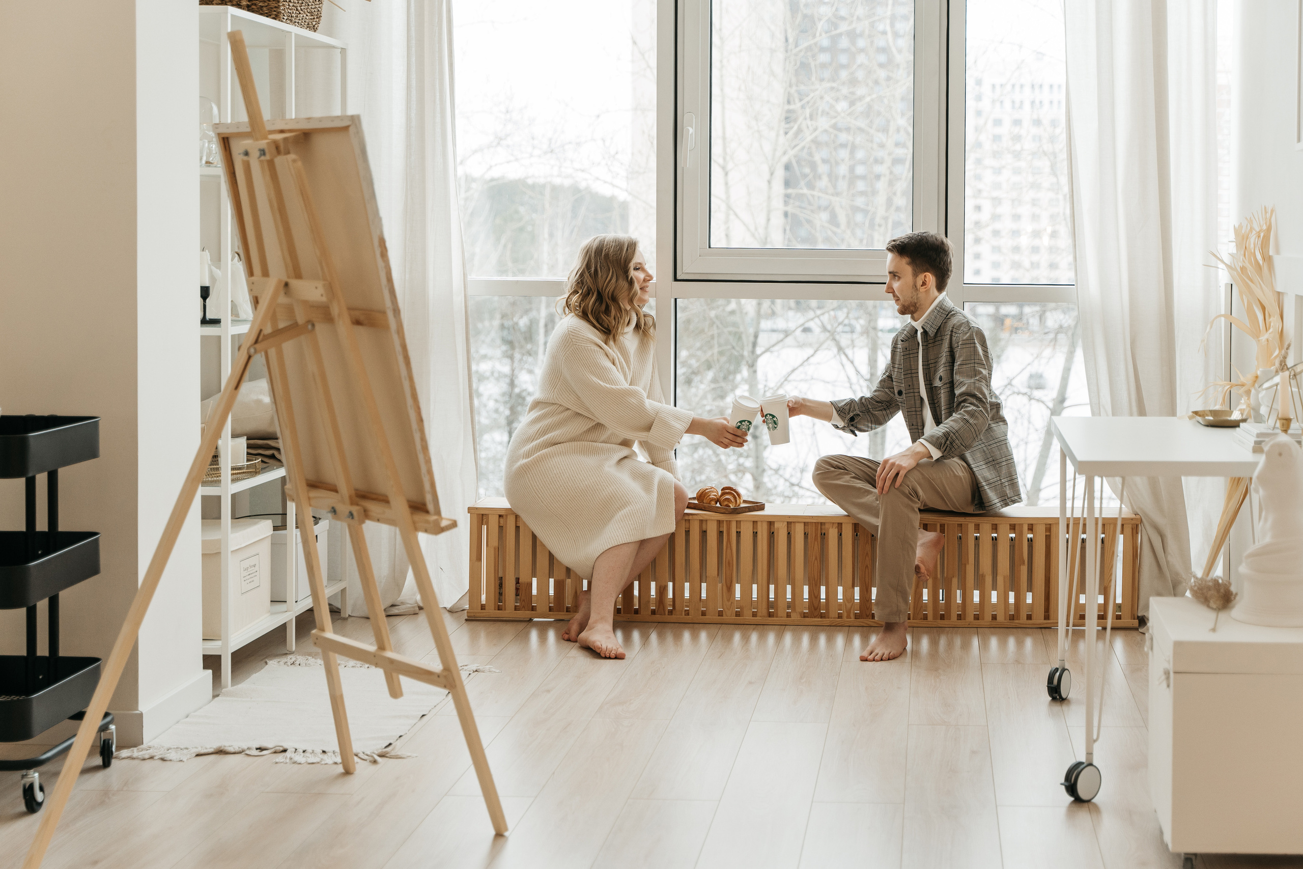 Оля и Женя, предсвадебная фотосессия love-story. Студия Когда вместе