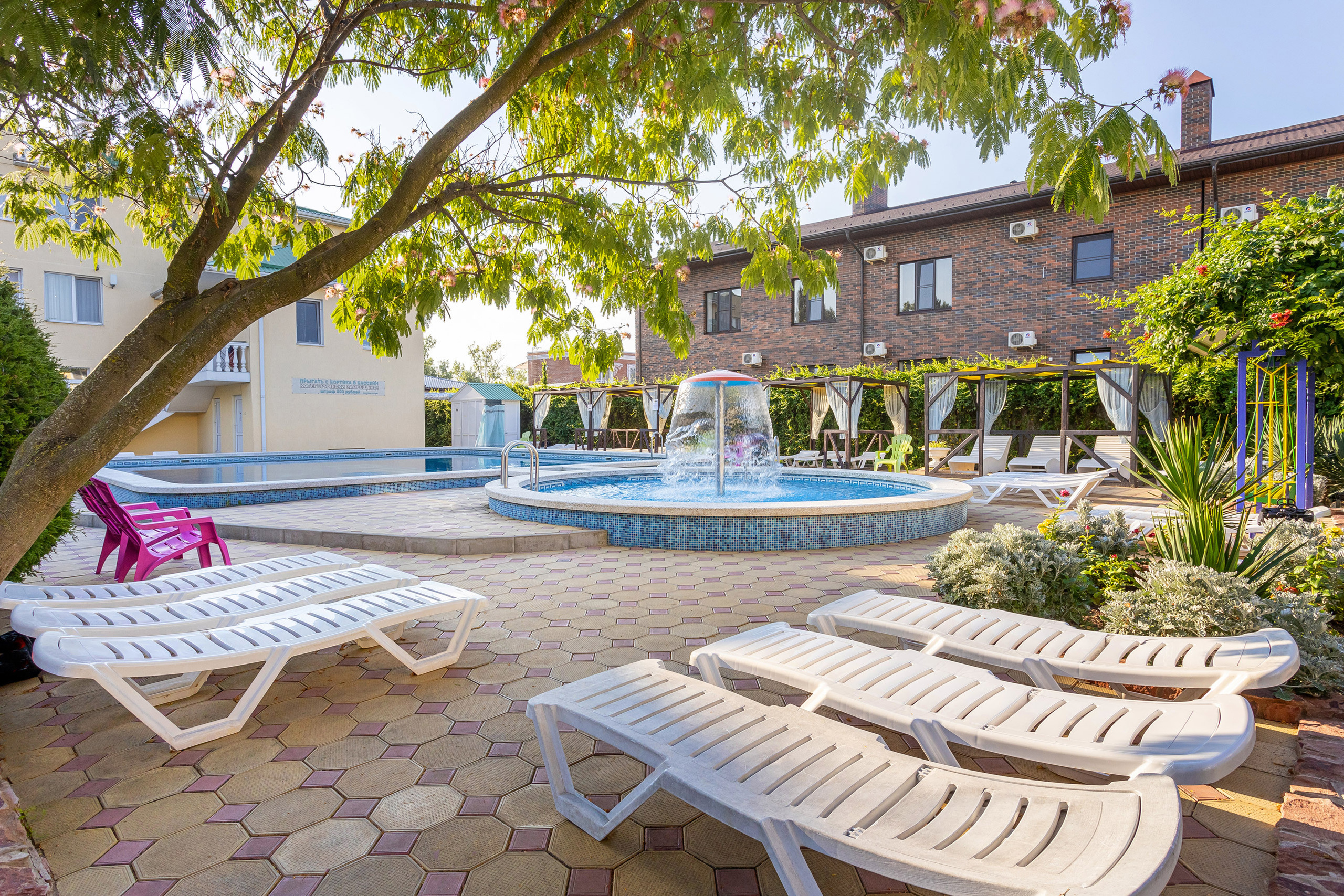 ГК «РУСИЧ» — Гостиничный комплекс Русич. г. Анапа