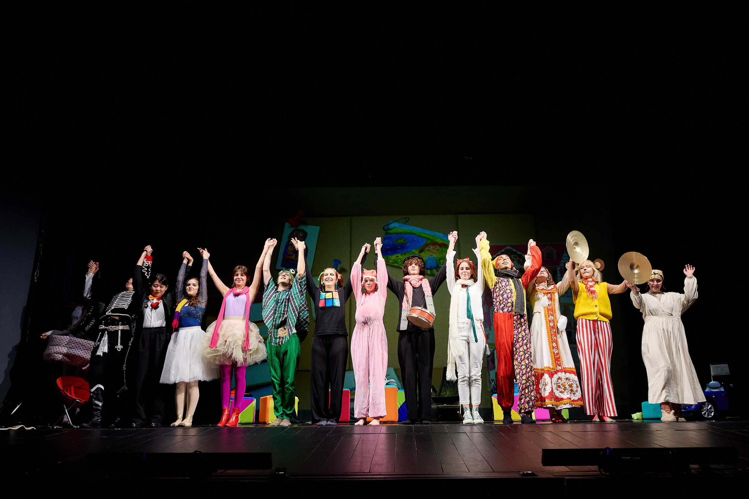 Спектакль «Про игрушки»