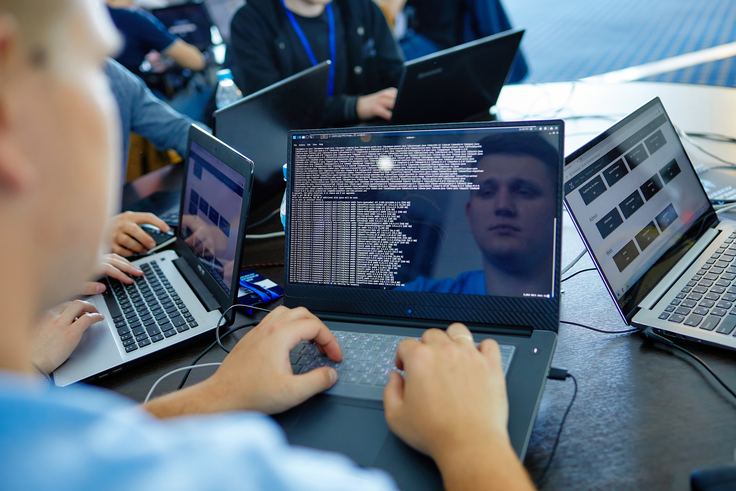 Международные соревнования по кибербезопасности Russkyi defence game