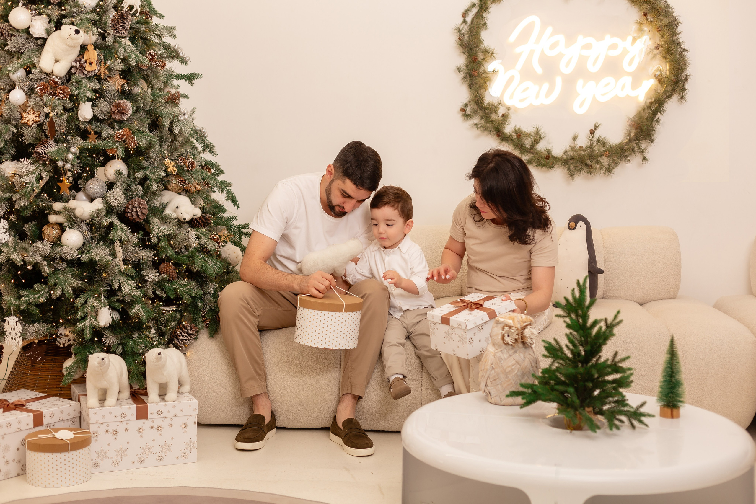 Новогодняя