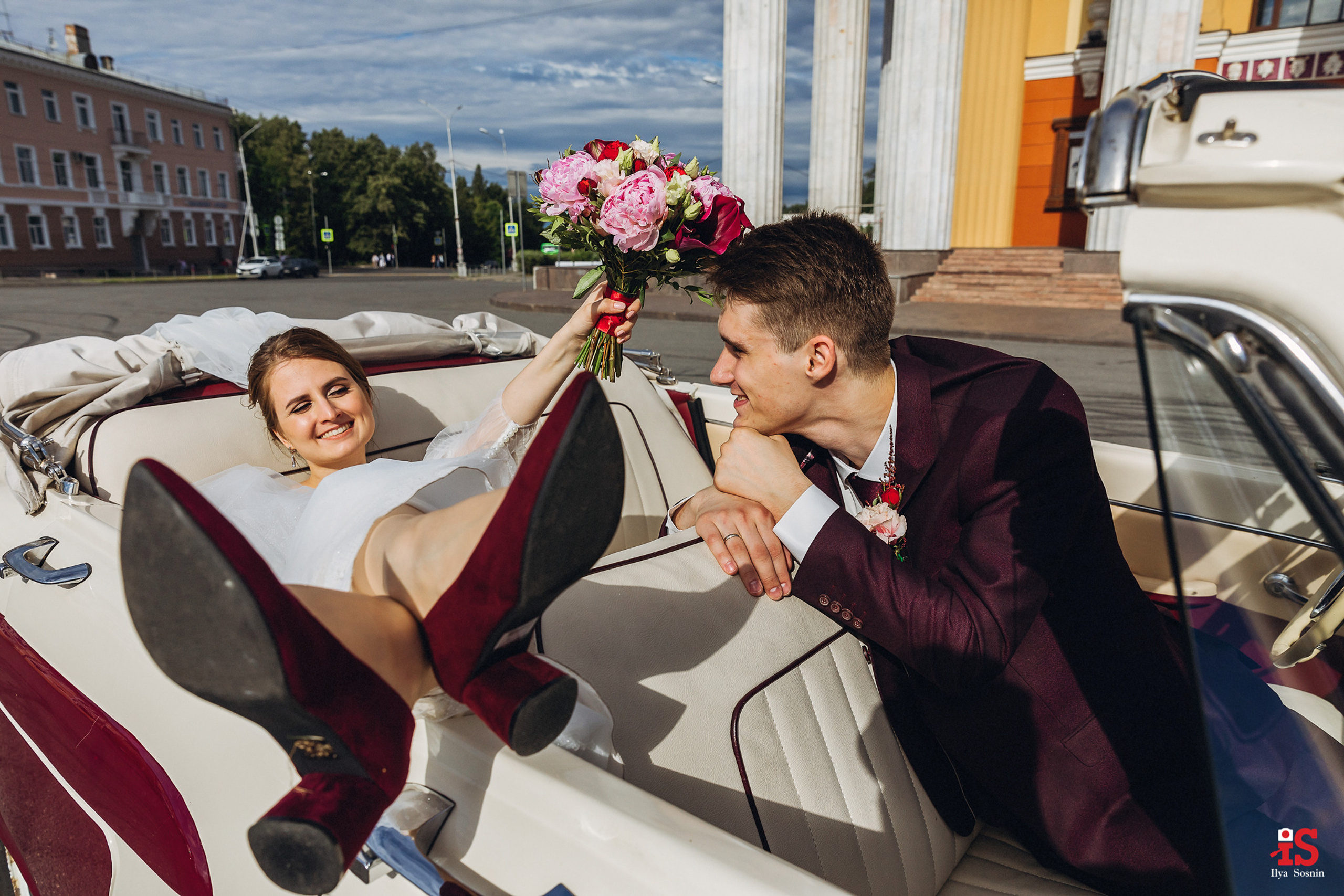 Марк и Мария