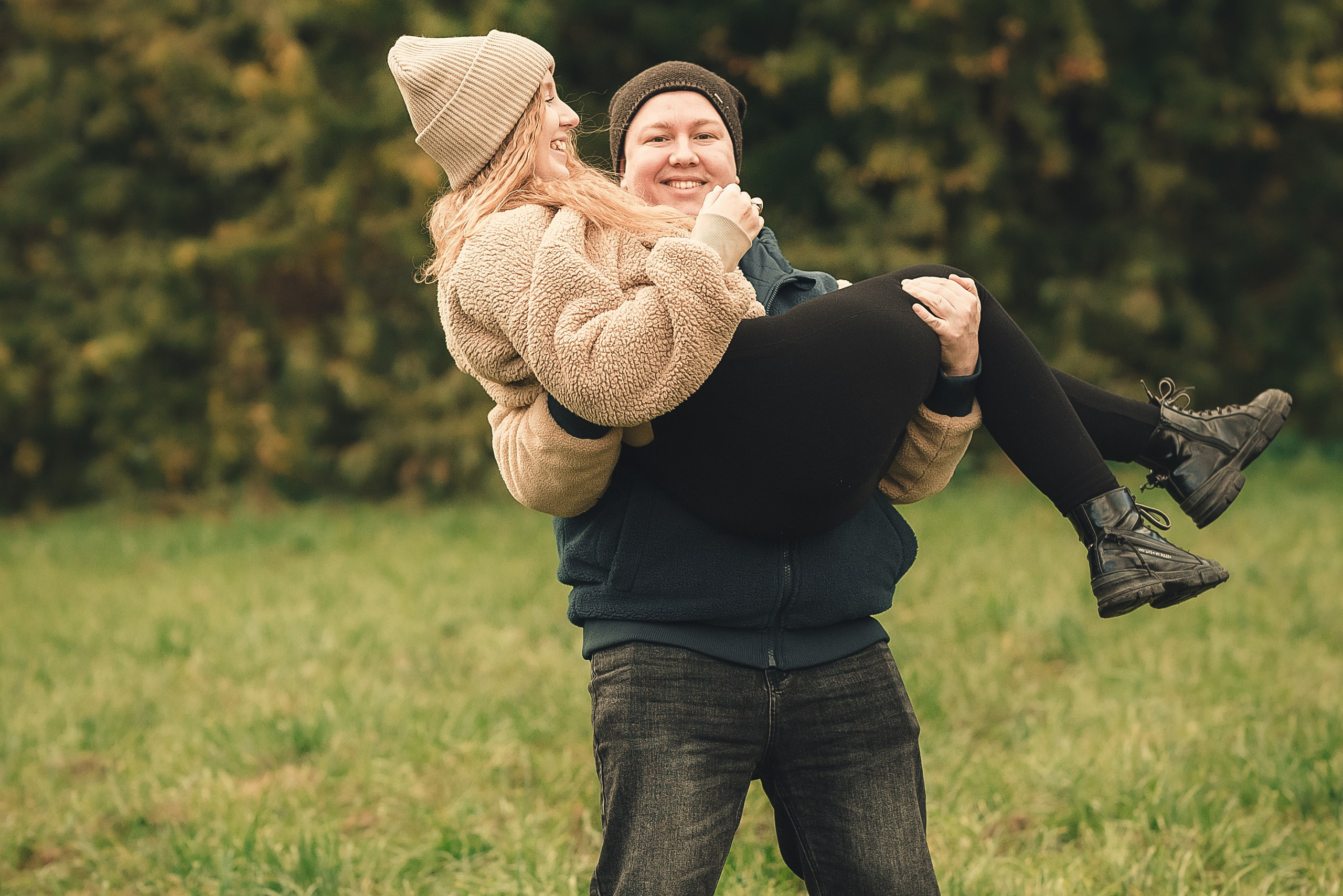 Полина, Антон и Наоми