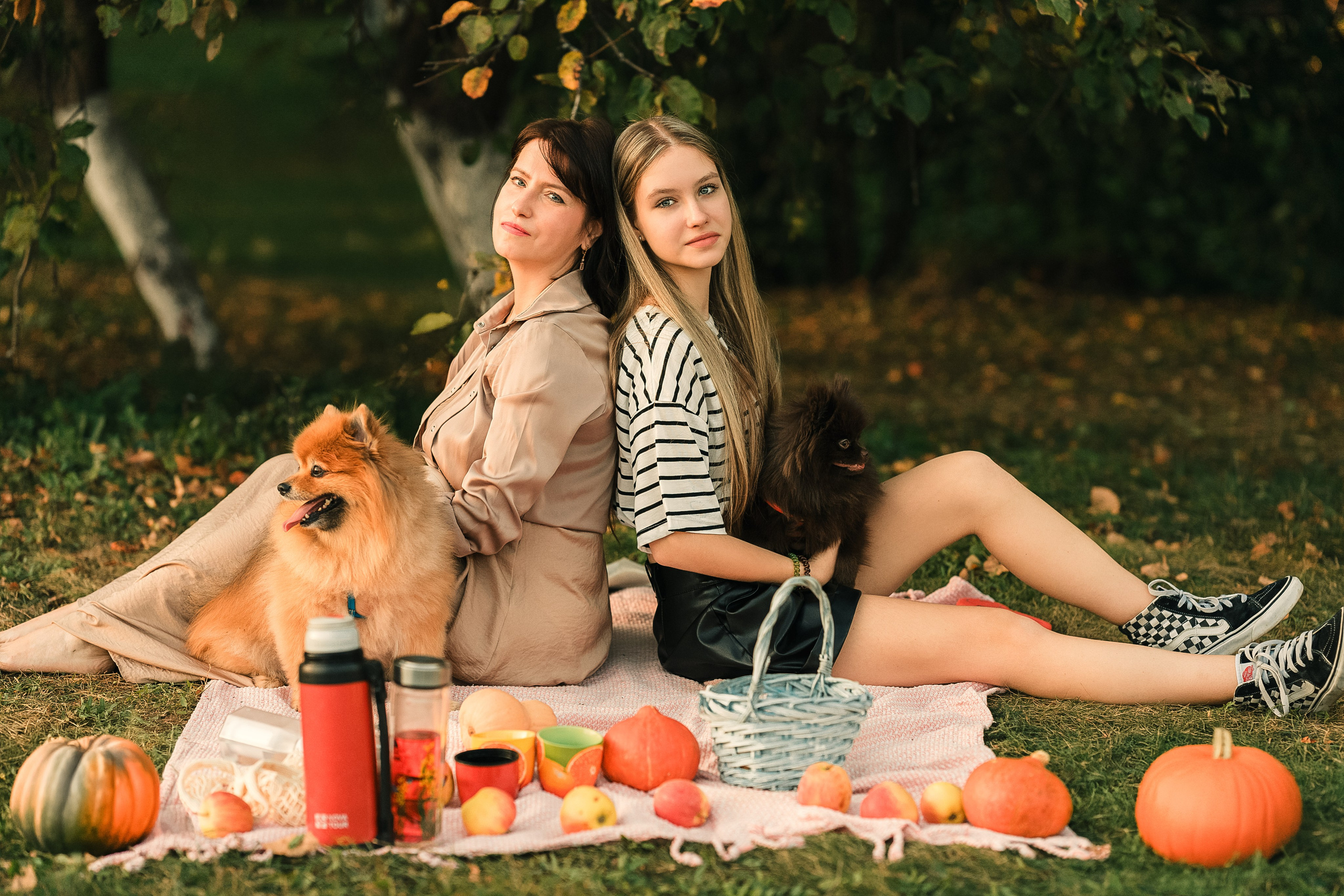 Людмила, Ника и шпицульки