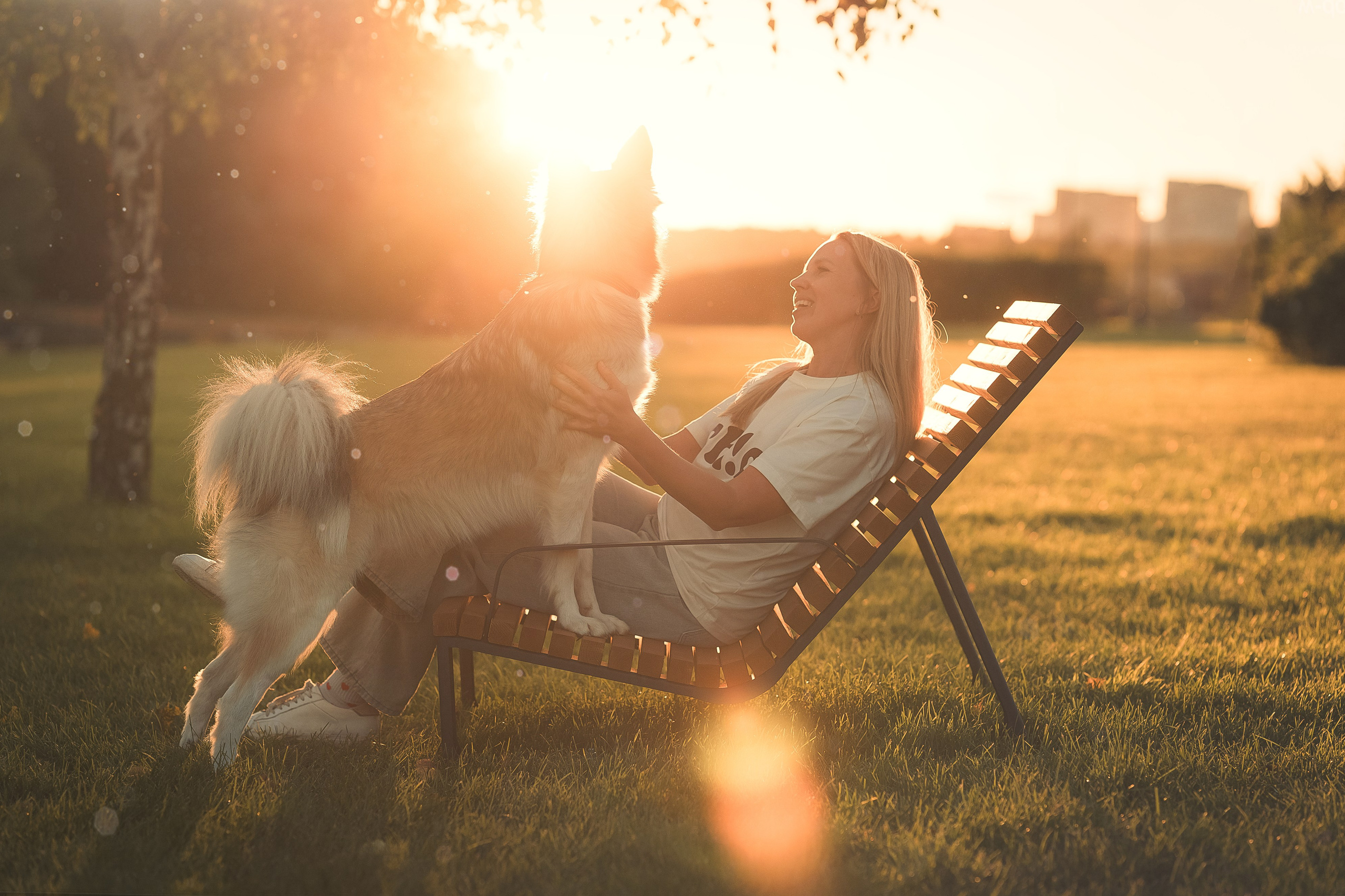 Вера, Лора и Вольт
