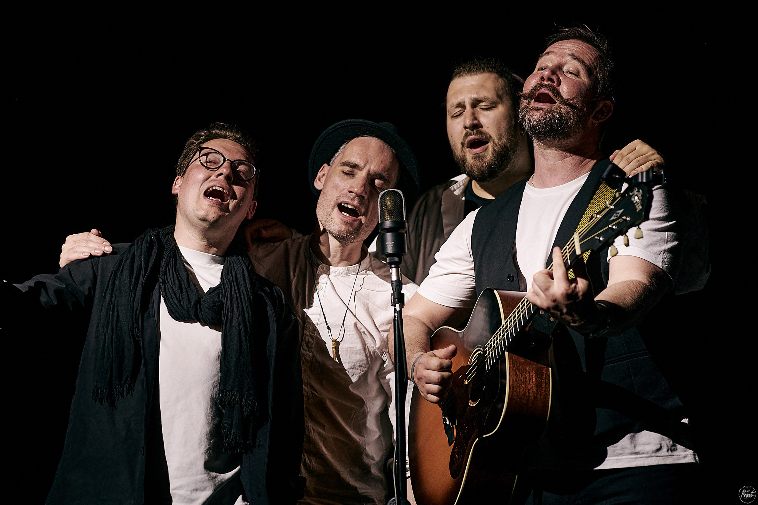 Необарды: Ромарио, Павел Пиковский, Василий Уриевский, Павел Фахртдинов