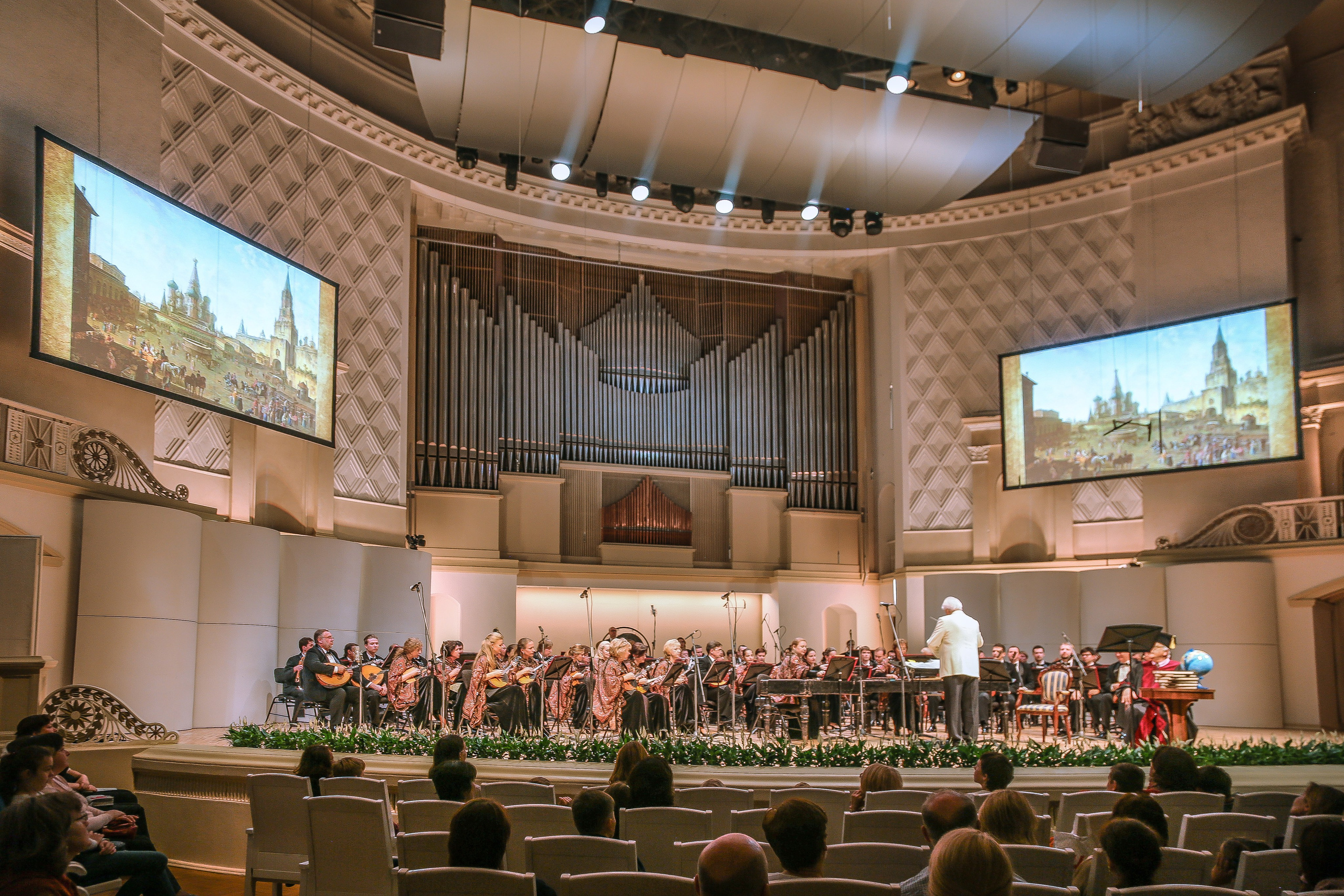 Публикации об искусстве и музыке. Дарья Письменюк / Darya Leitstern — фотограф, музыкант, журналист, путешественник