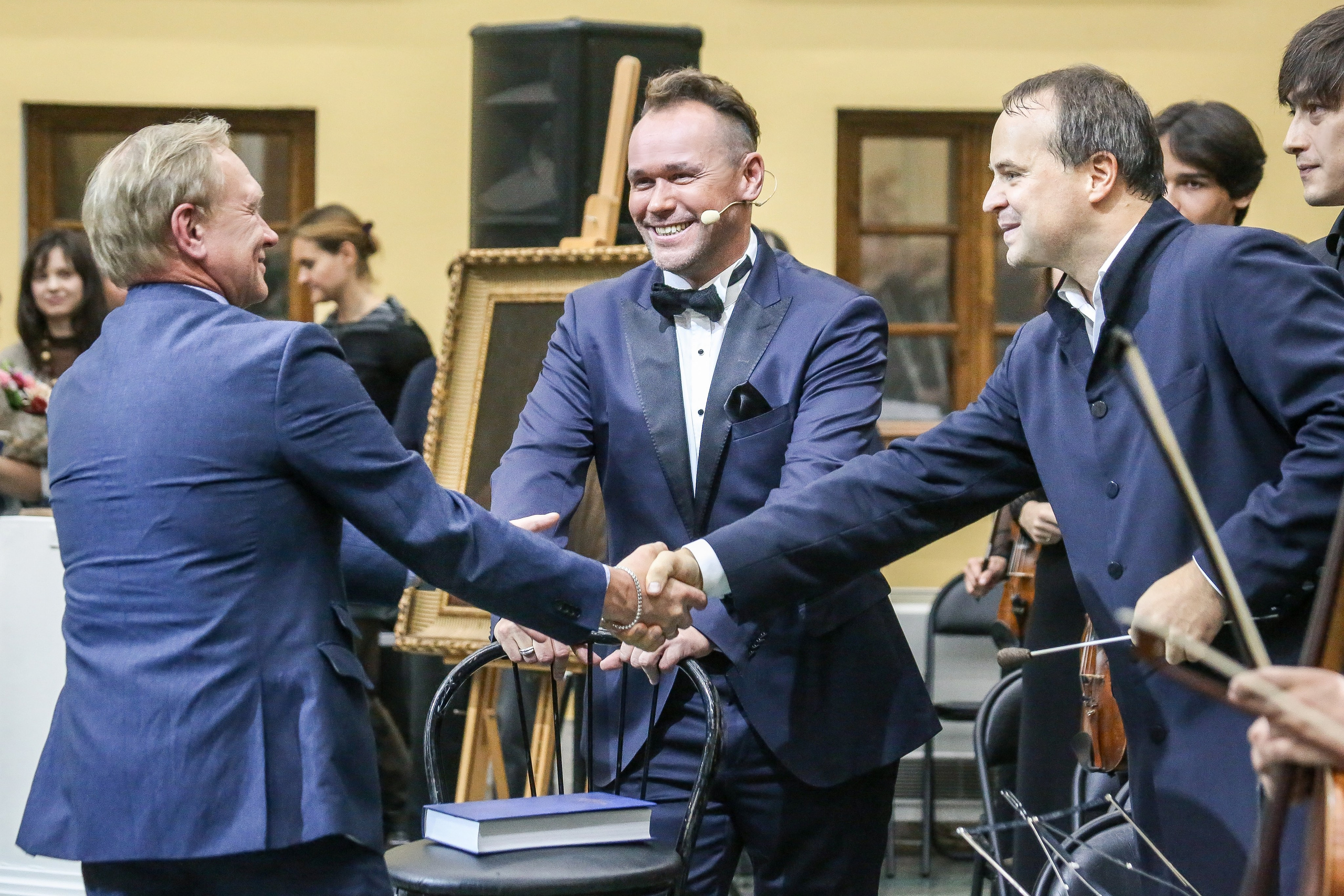 Публикации об искусстве и музыке. Дарья Письменюк / Darya Leitstern — фотограф, музыкант, журналист, путешественник