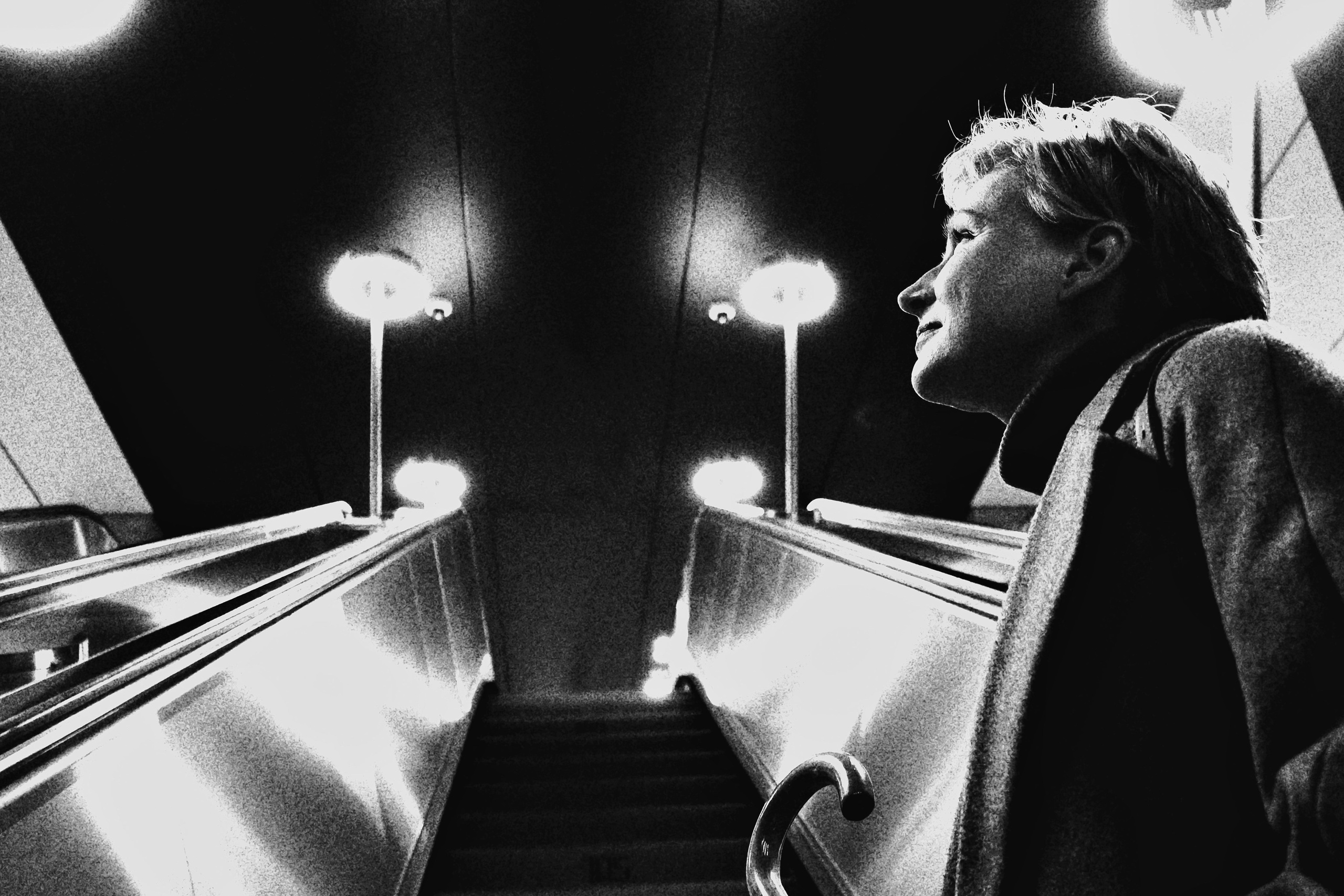 «Нас метро то&nbsp;и&nbsp;дело глотает, Выпуская из&nbsp;дымного рта»