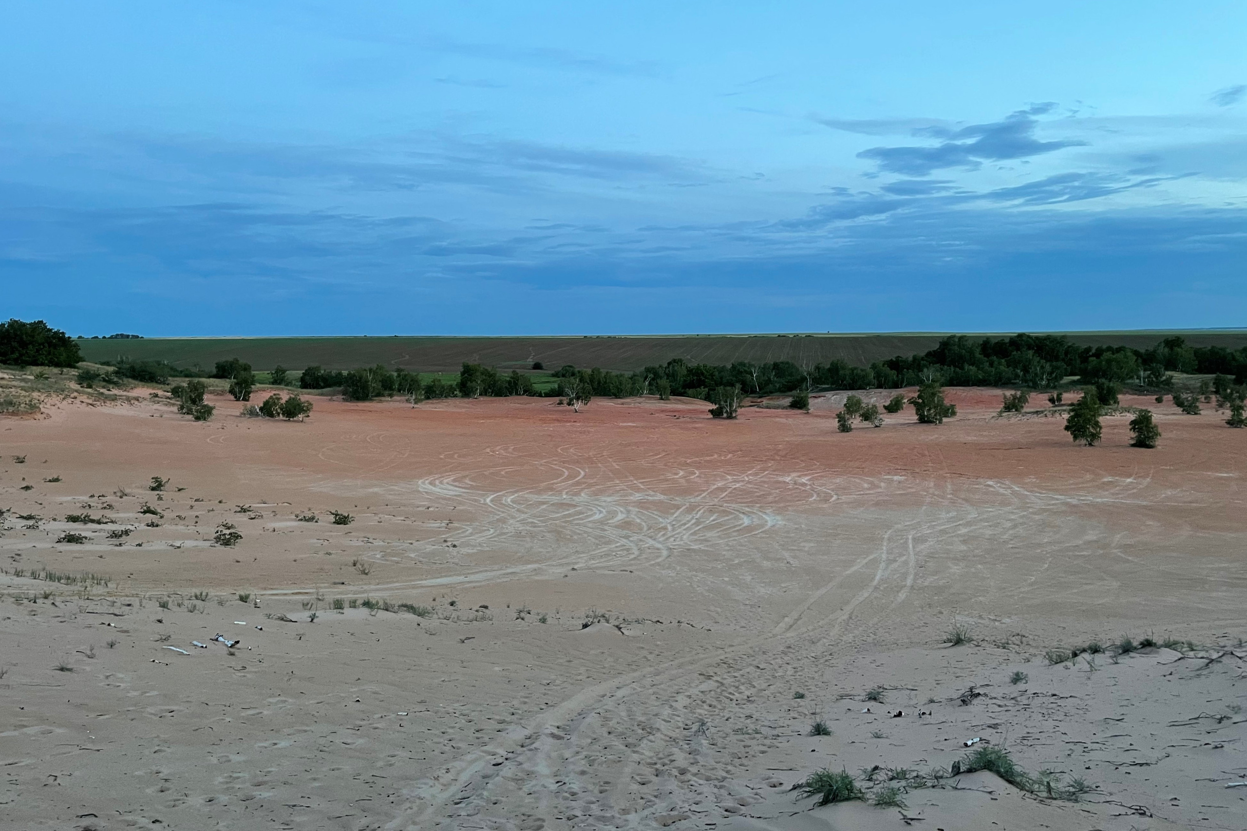 10 906 Пески белые, розовые