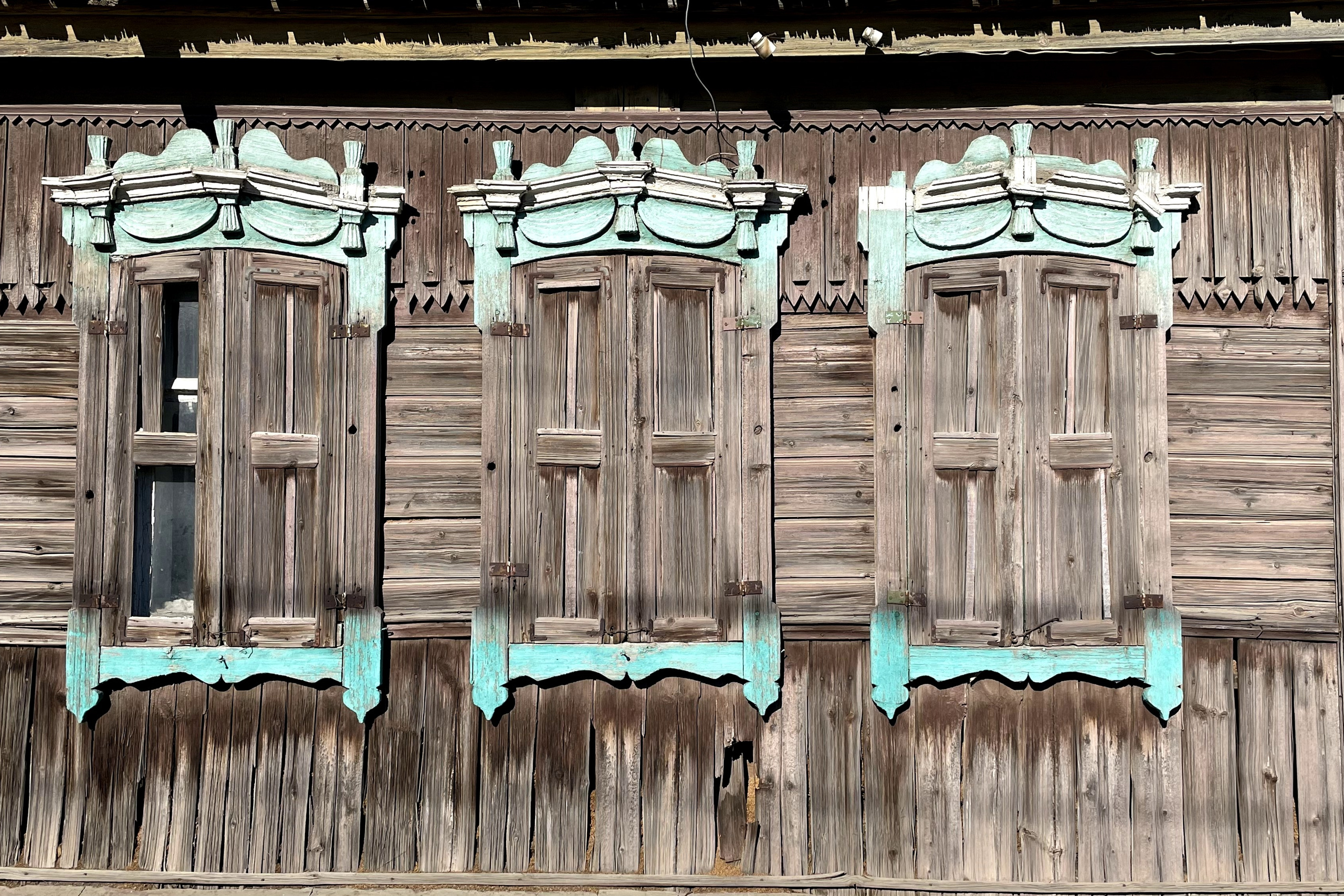 200 000 Ставни