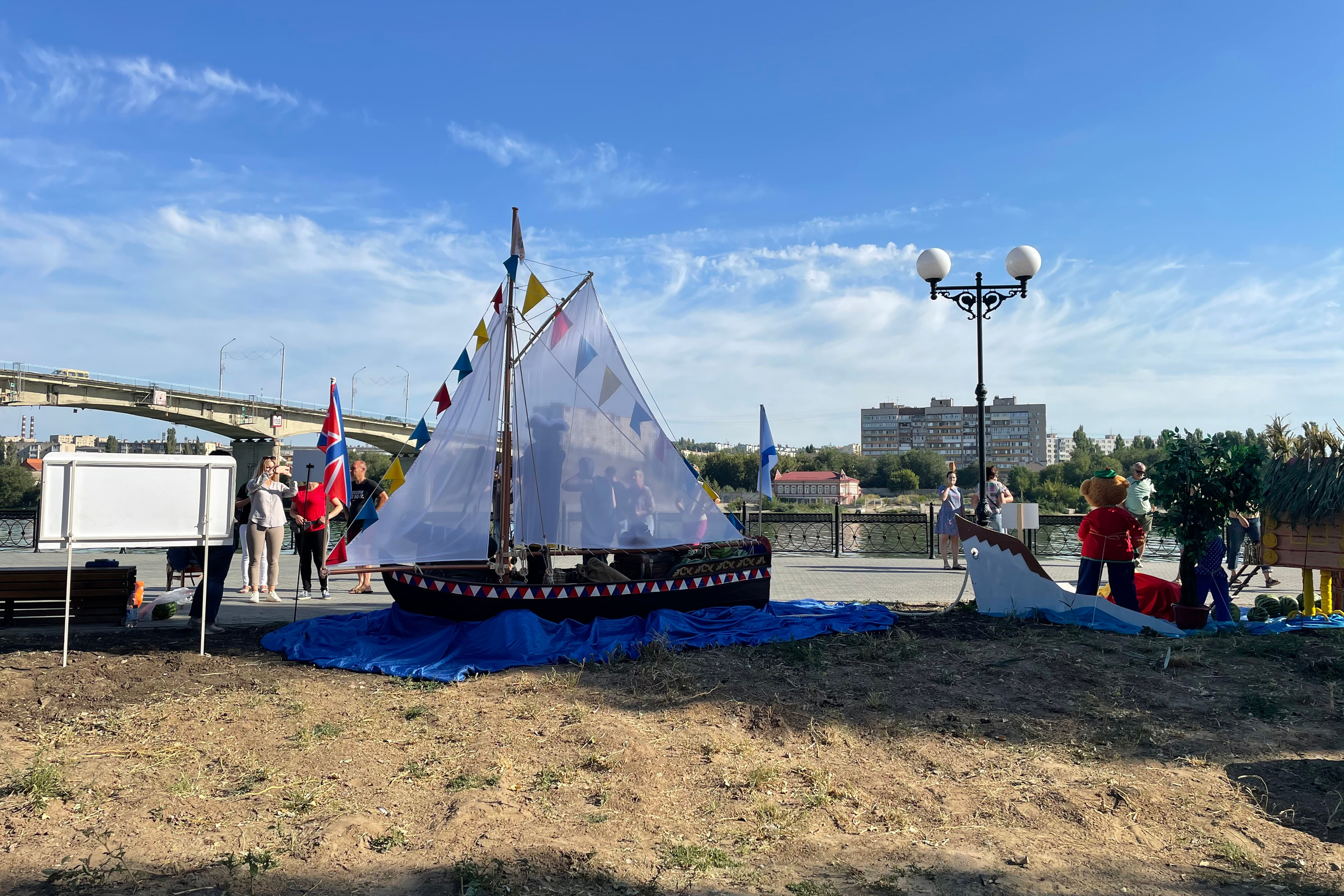 21 322 Набережная