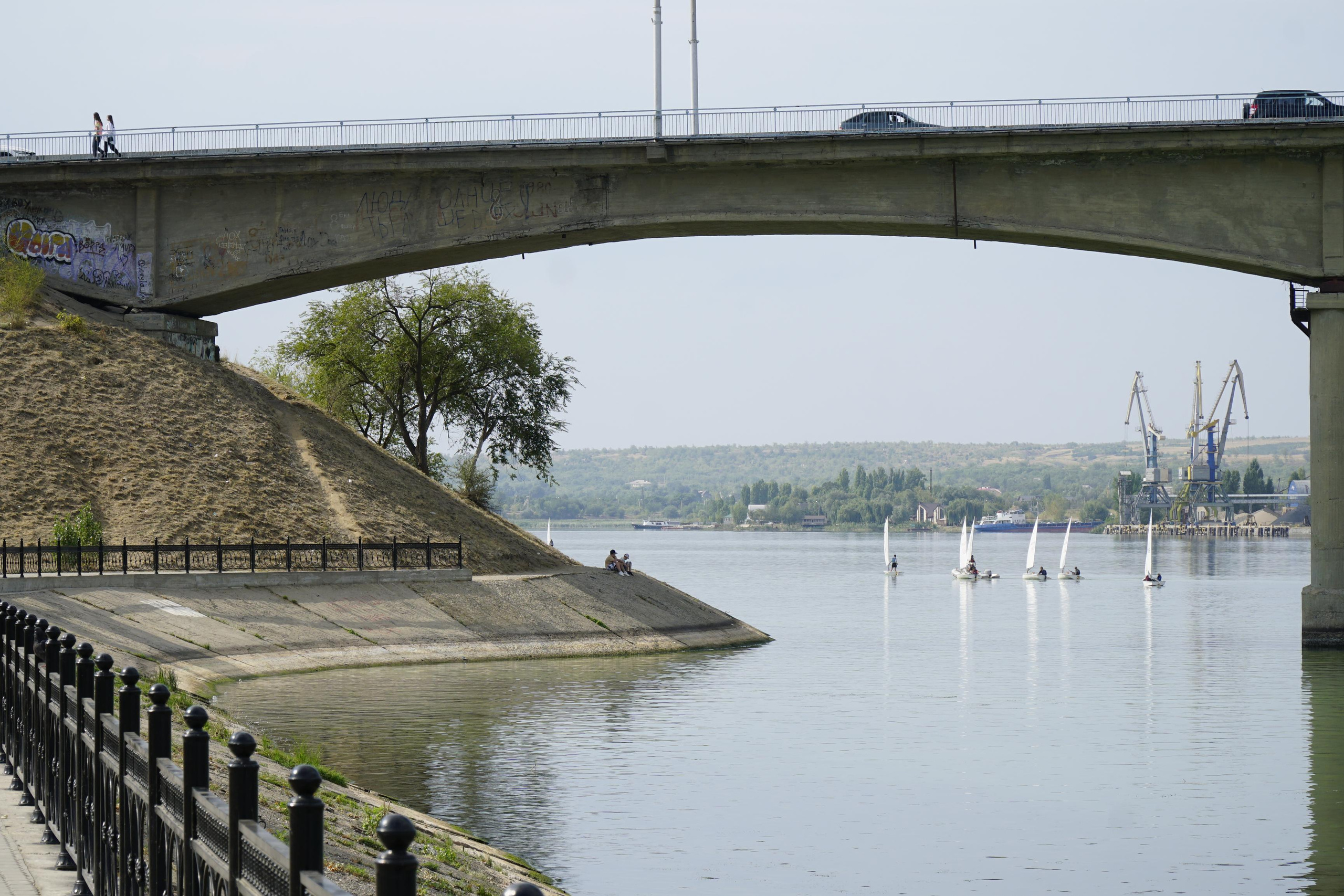 20 229 Мост, парусники