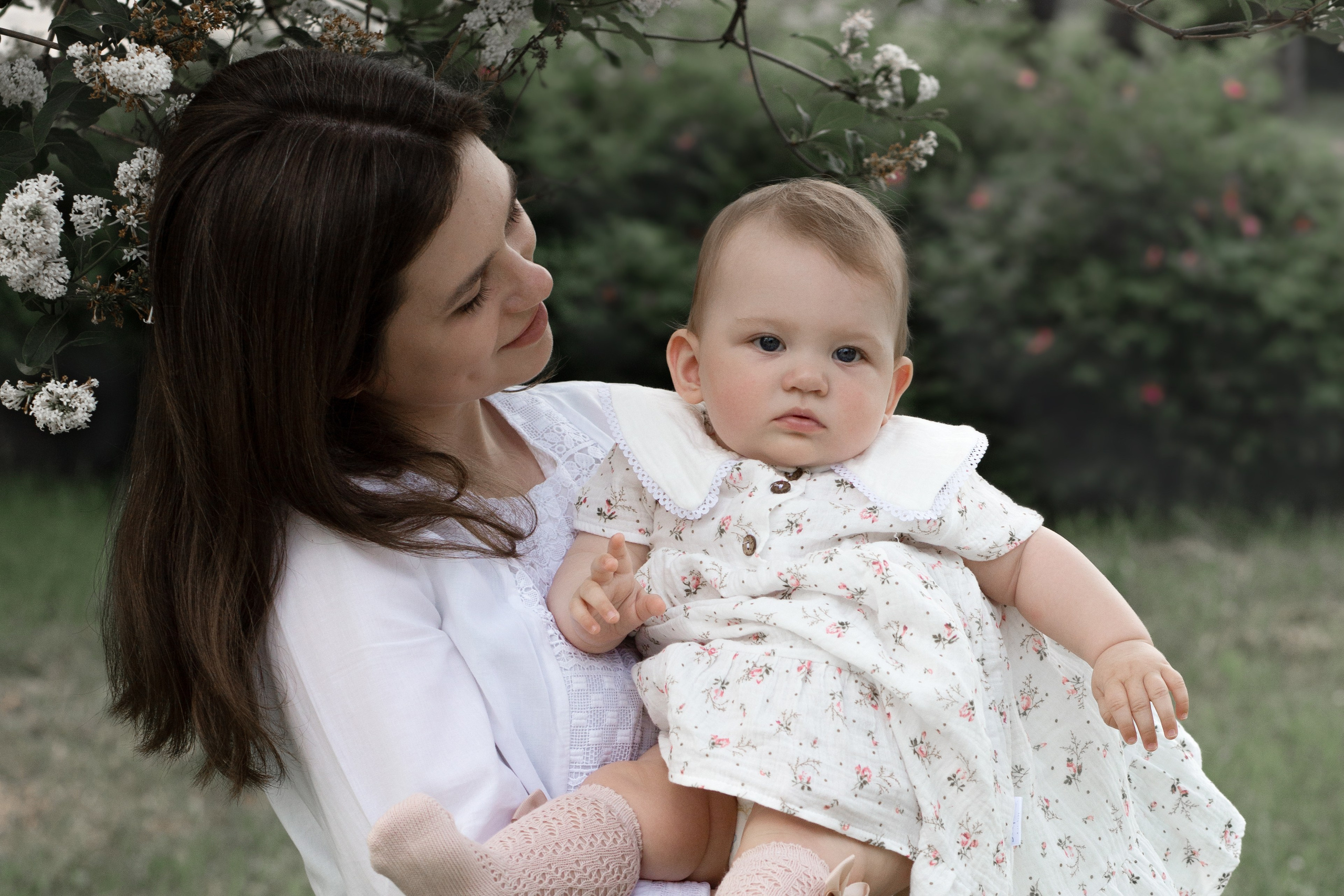 Катя, Вика и Светлана на прогулке
