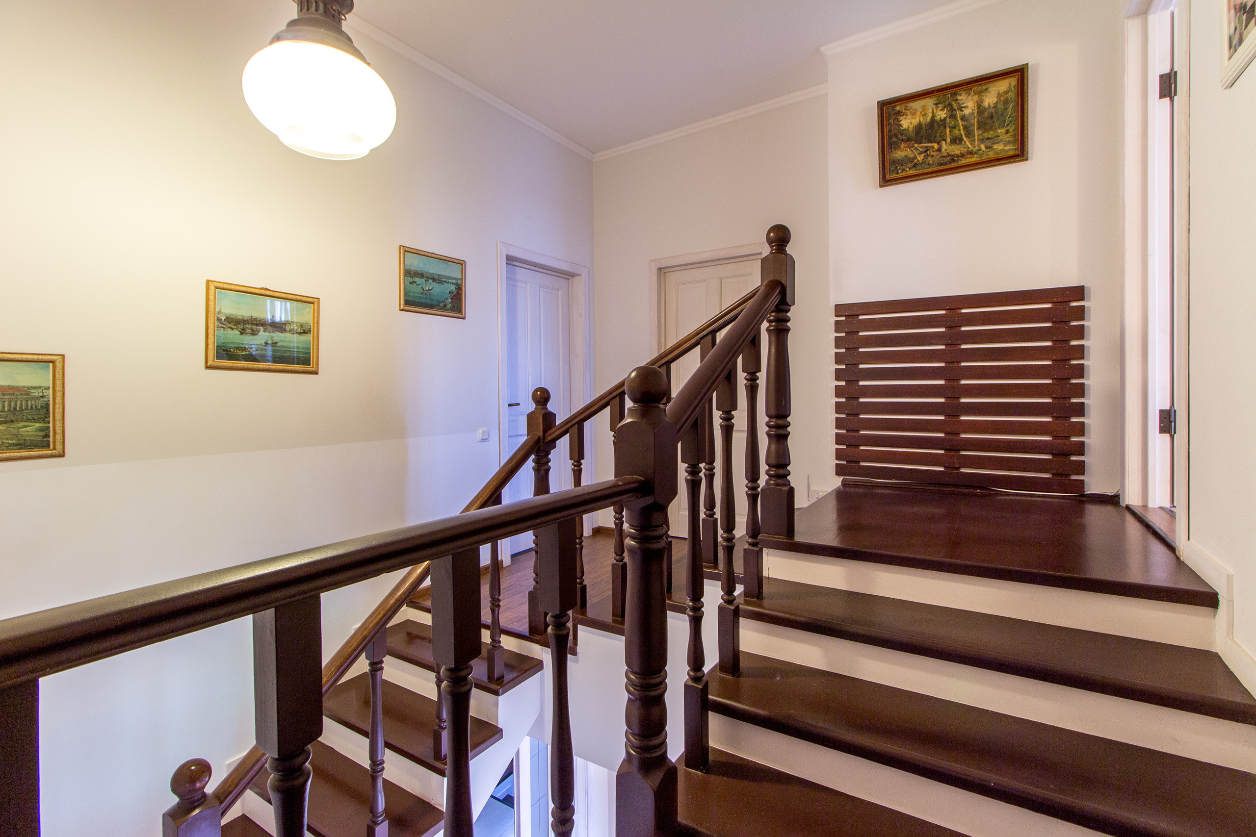 Дом в Ломоносовском р-не ЛО. Агентская интерьерная фотосъемка