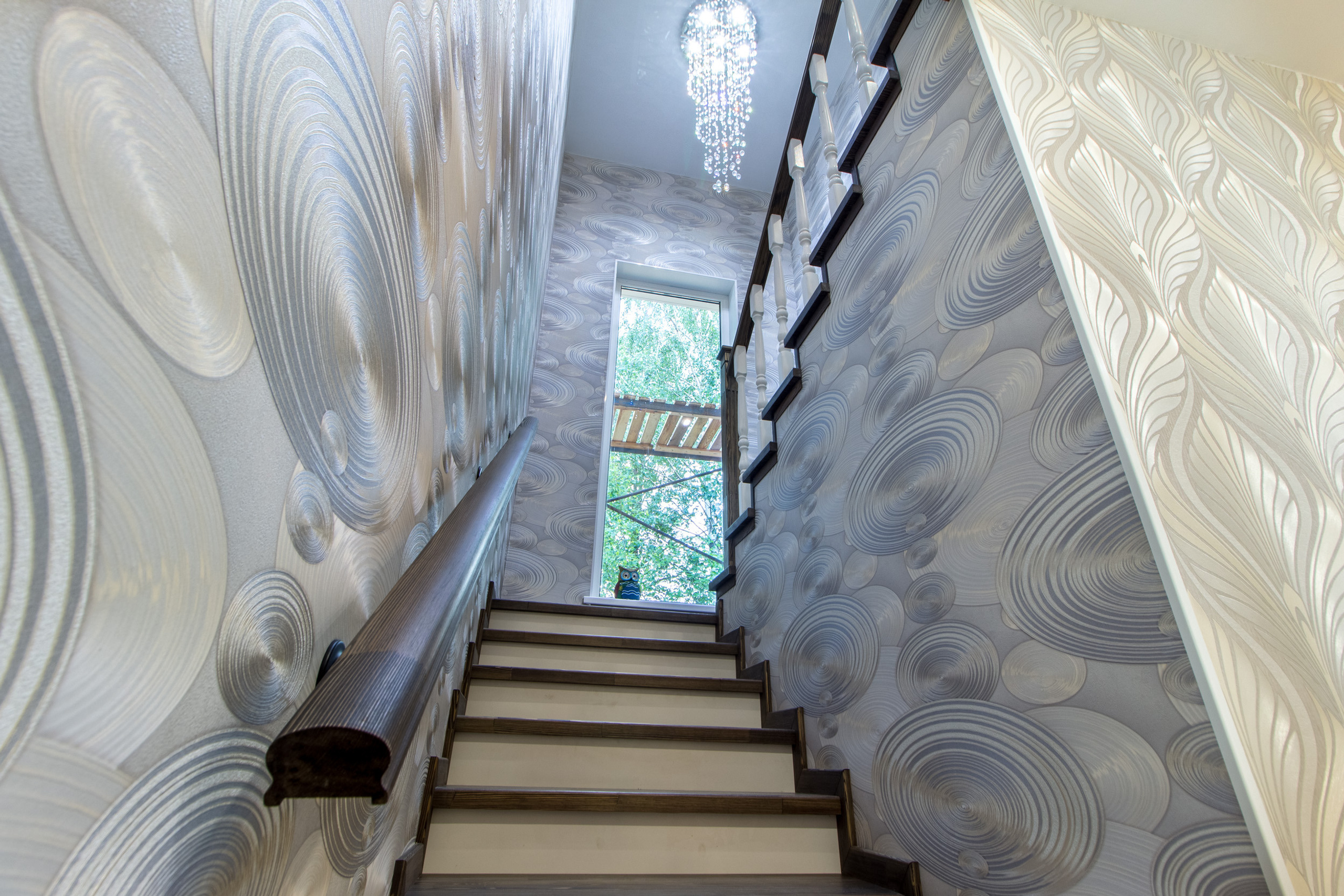 Новый красавец в Тосненском р-не ЛО. Агентская интерьерная фотосъемка