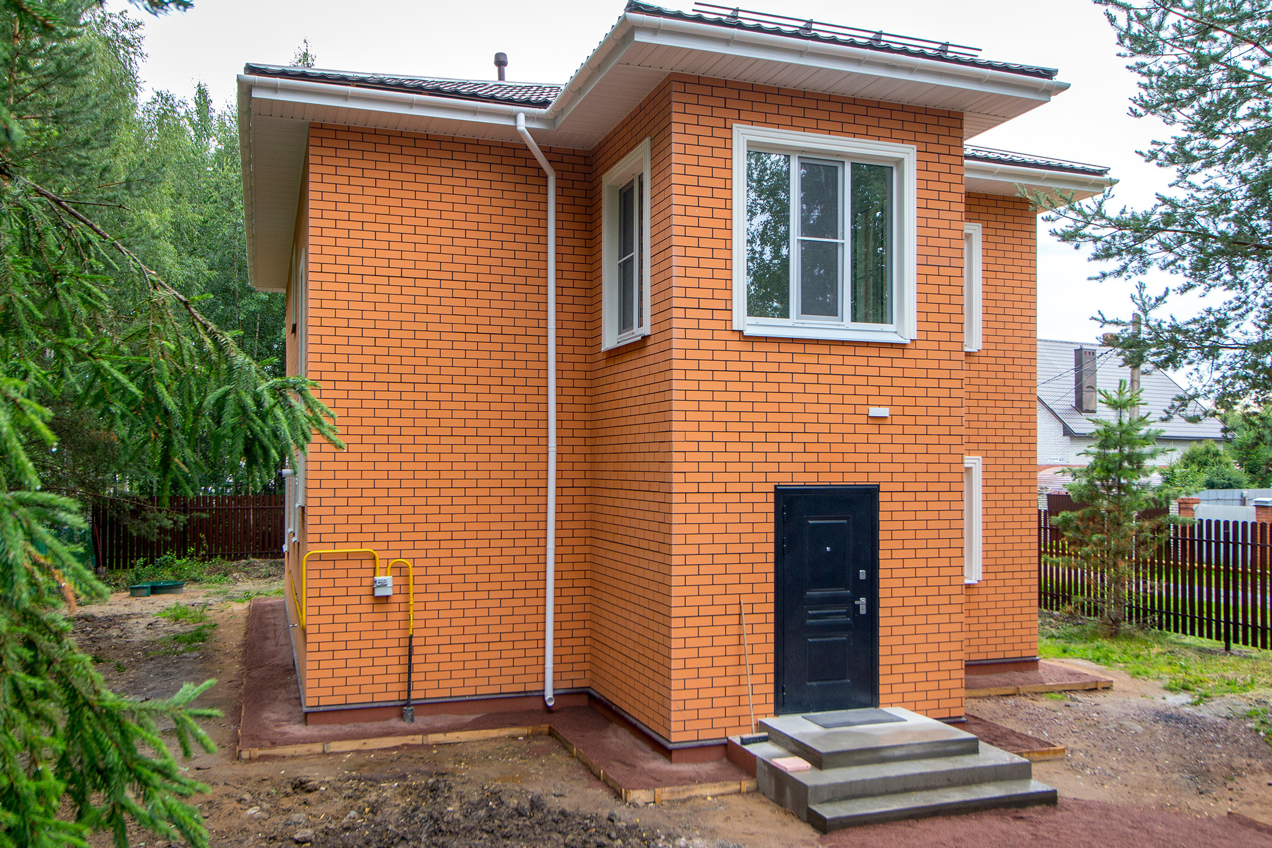 Новый красавец в Тосненском р-не ЛО. Агентская интерьерная фотосъемка