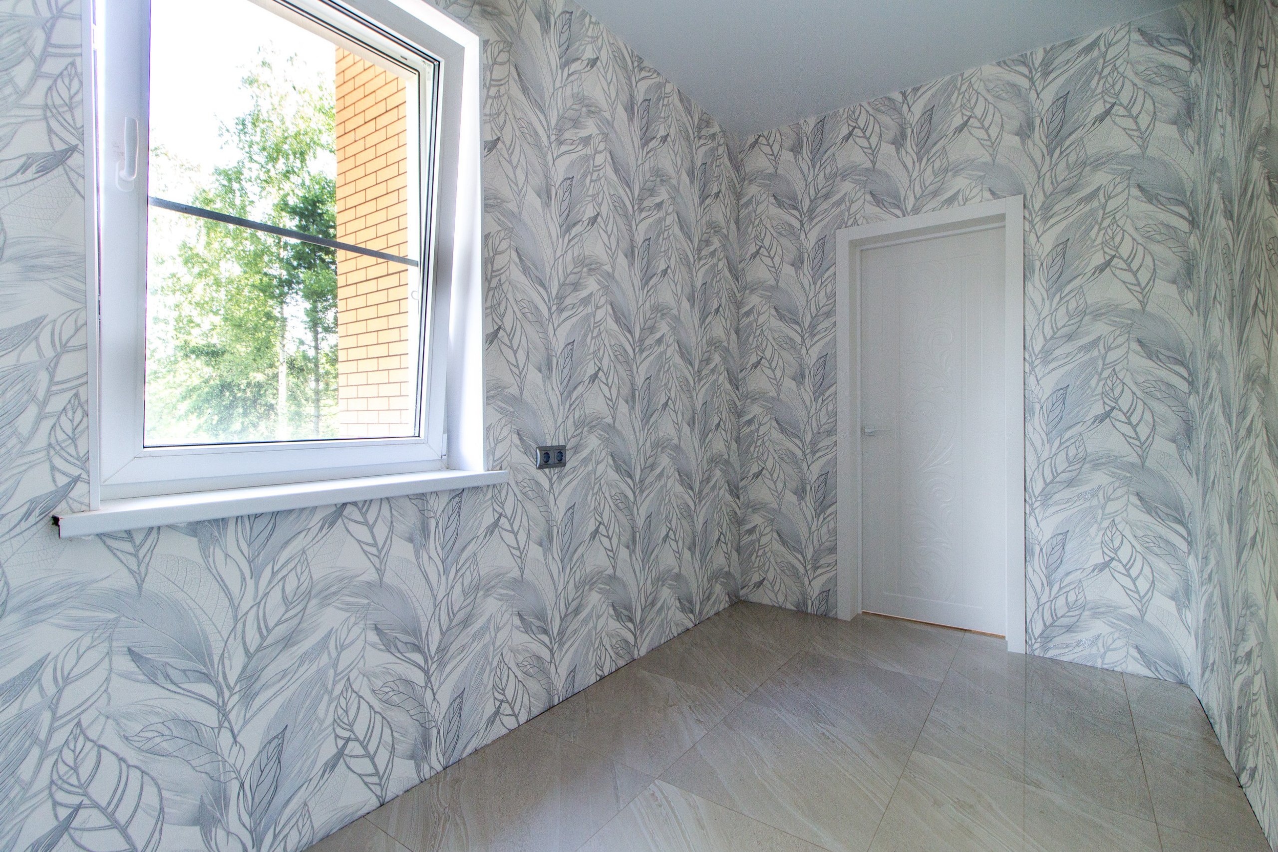 Новый красавец в Тосненском р-не ЛО. Агентская интерьерная фотосъемка