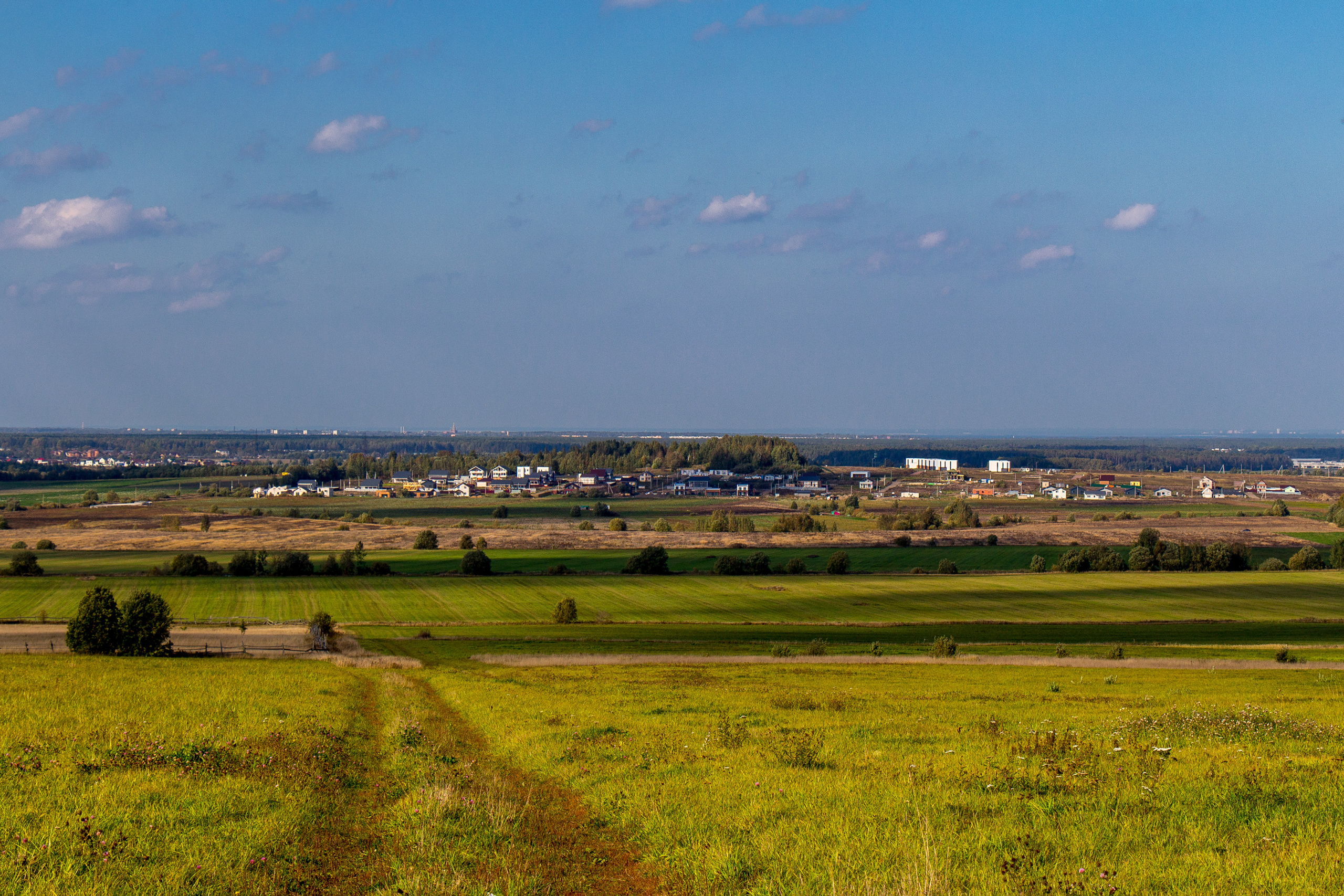 Дом в стиле Тарантино. Агентская интерьерная фотосъемка