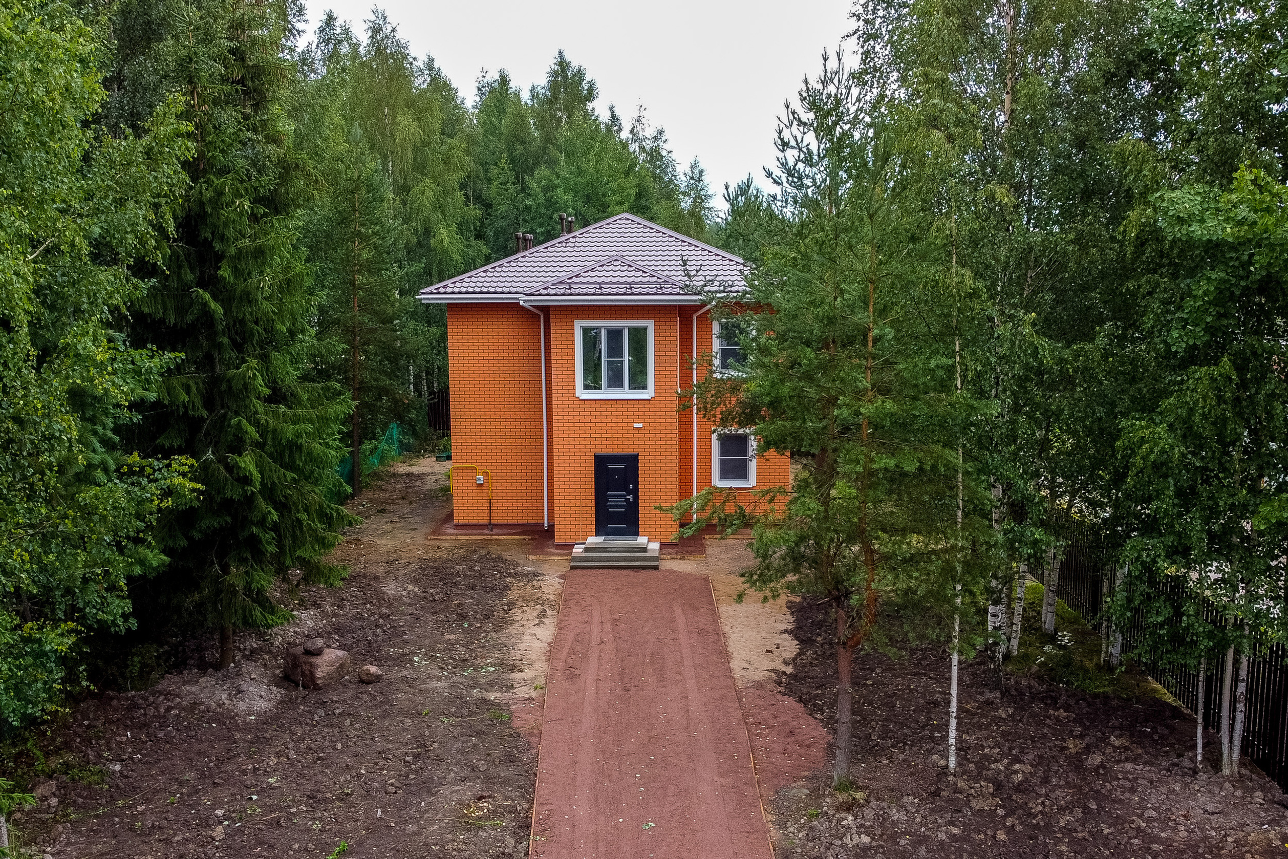 Новый красавец в Тосненском р-не ЛО. Агентская интерьерная фотосъемка