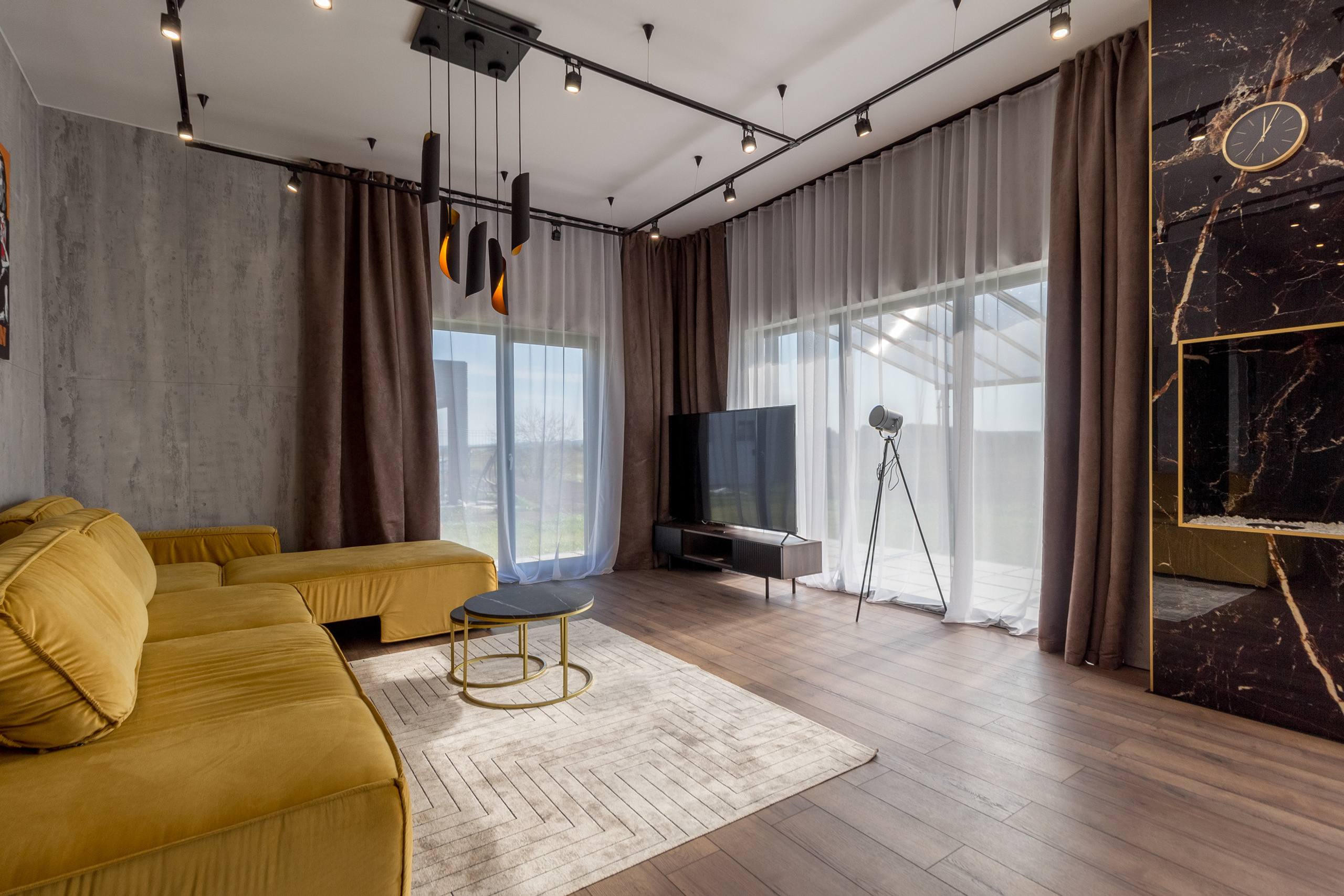 Дом в стиле Тарантино. Агентская интерьерная фотосъемка