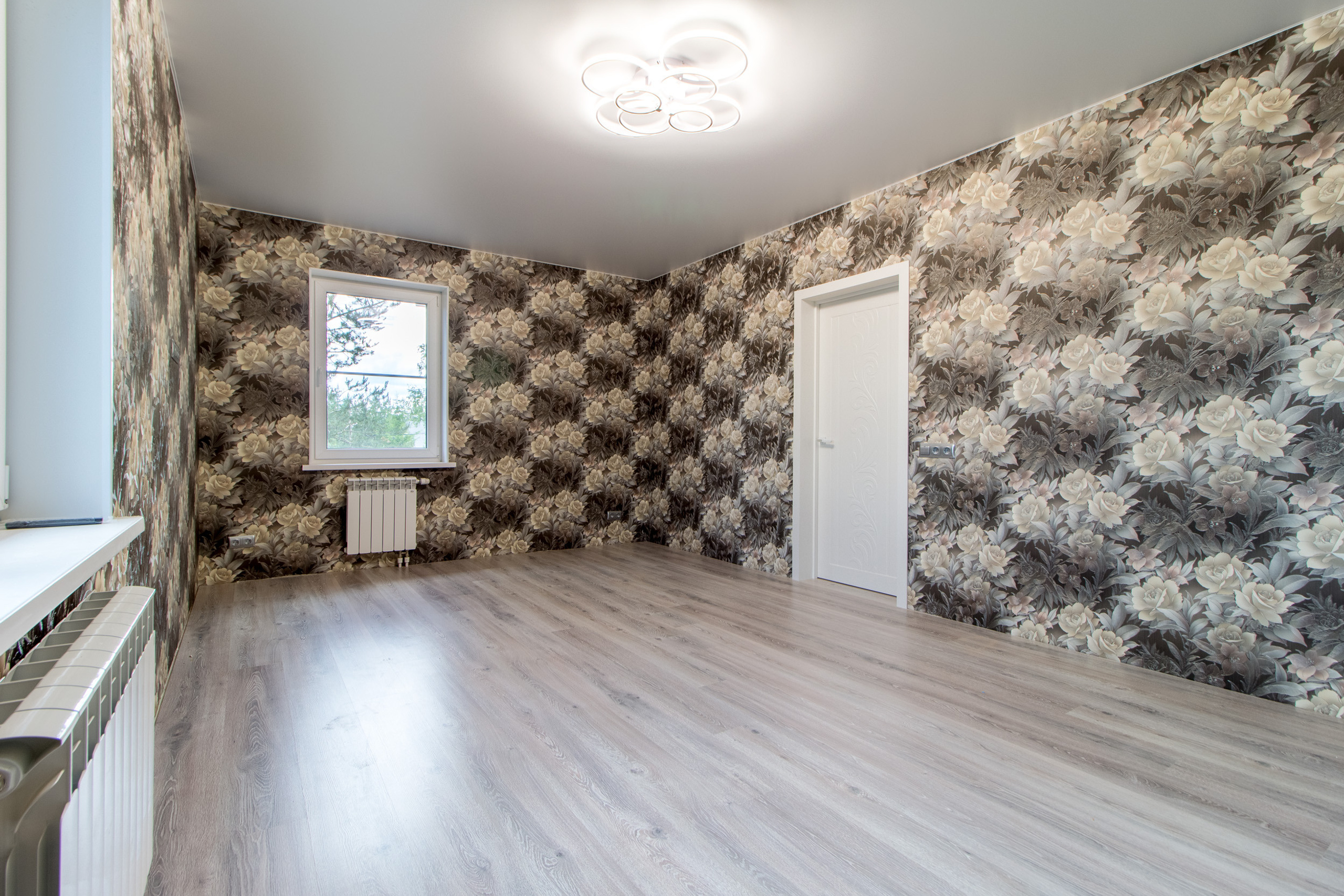 Новый красавец в Тосненском р-не ЛО. Агентская интерьерная фотосъемка