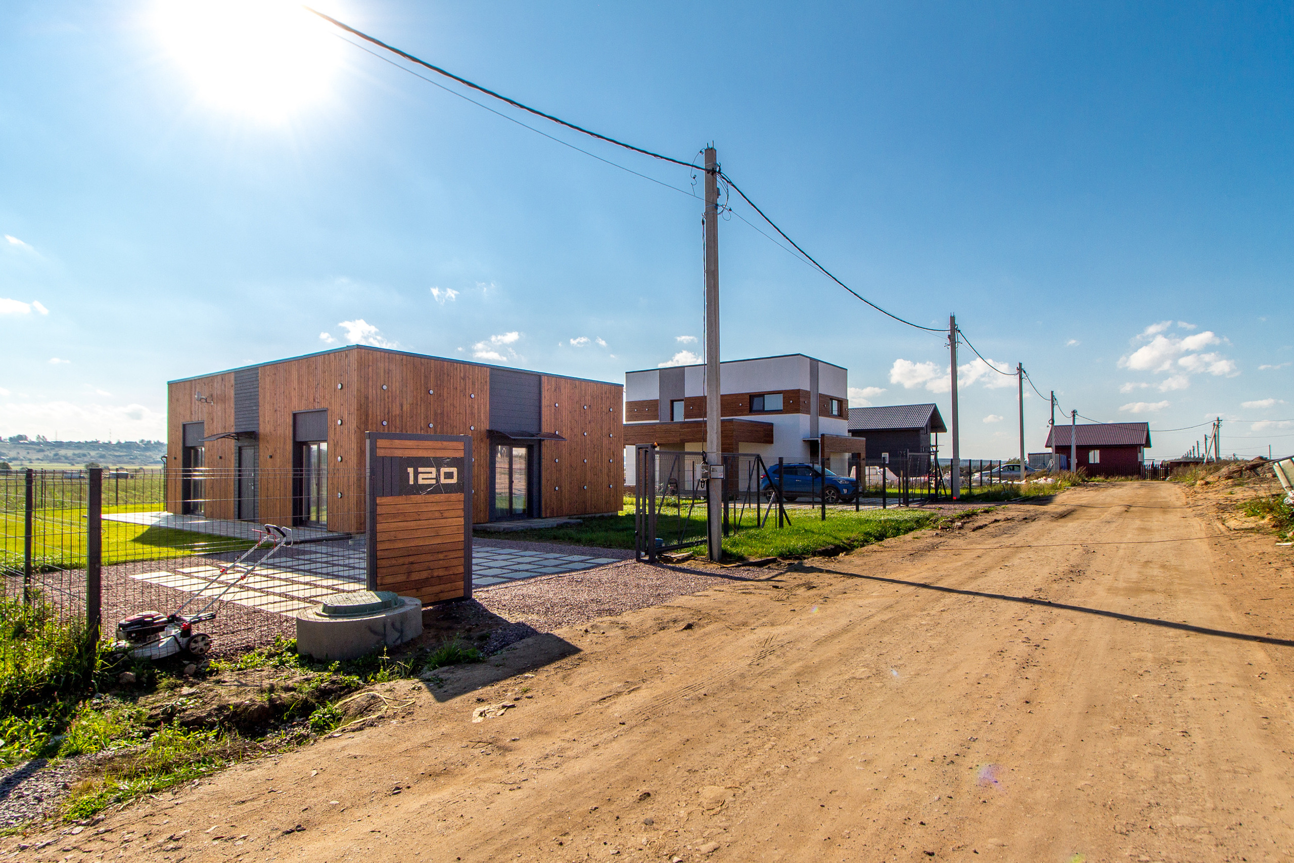 Дом в стиле Тарантино. Агентская интерьерная фотосъемка