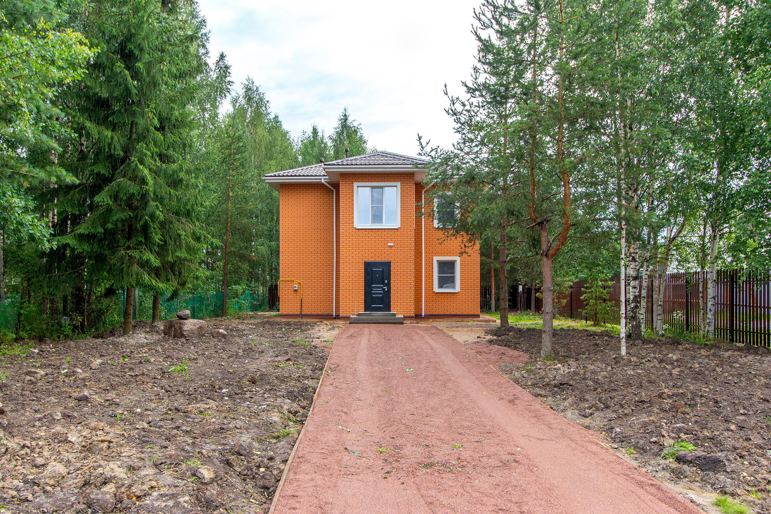 Новый красавец в Тосненском р-не ЛО. Агентская интерьерная фотосъемка