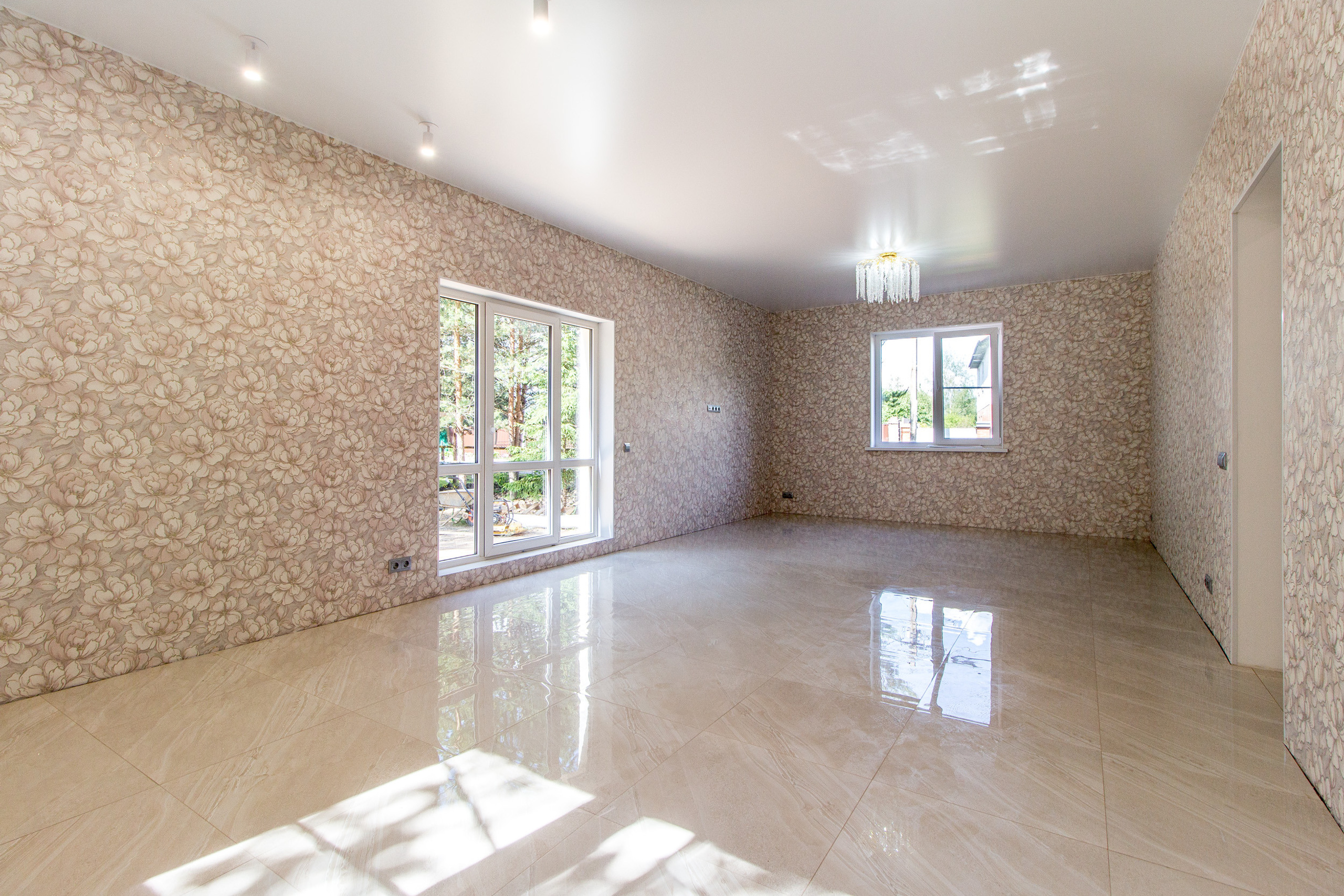 Новый красавец в Тосненском р-не ЛО. Агентская интерьерная фотосъемка