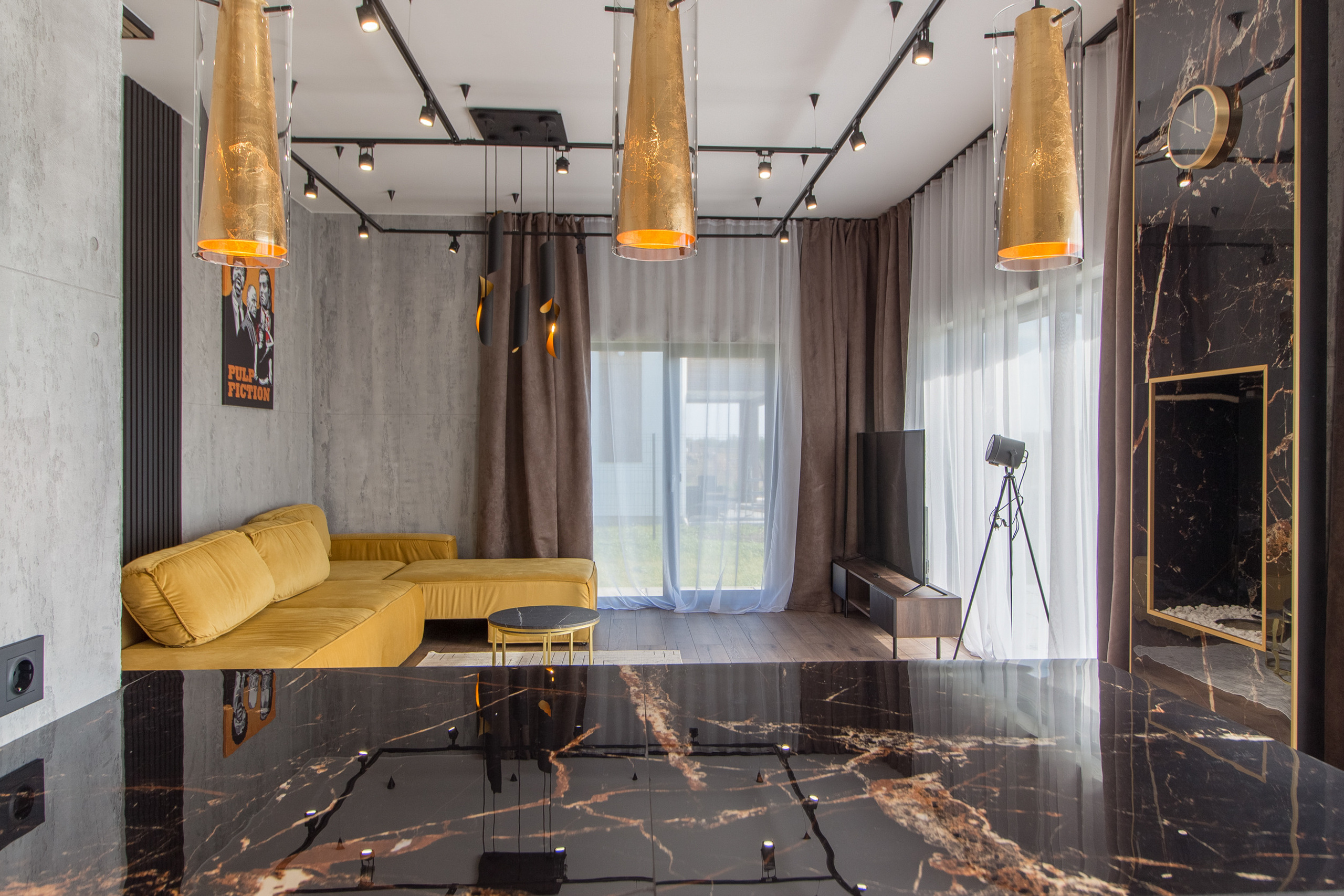 Дом в стиле Тарантино. Агентская интерьерная фотосъемка