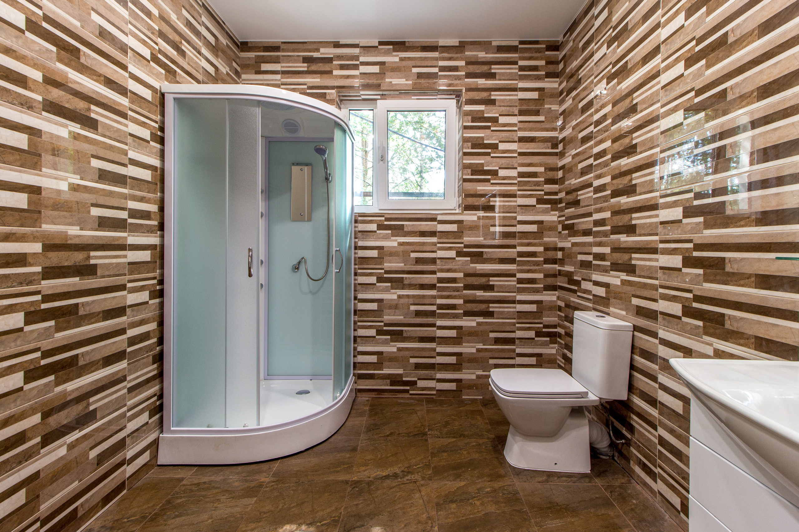 Новый красавец в Тосненском р-не ЛО. Агентская интерьерная фотосъемка